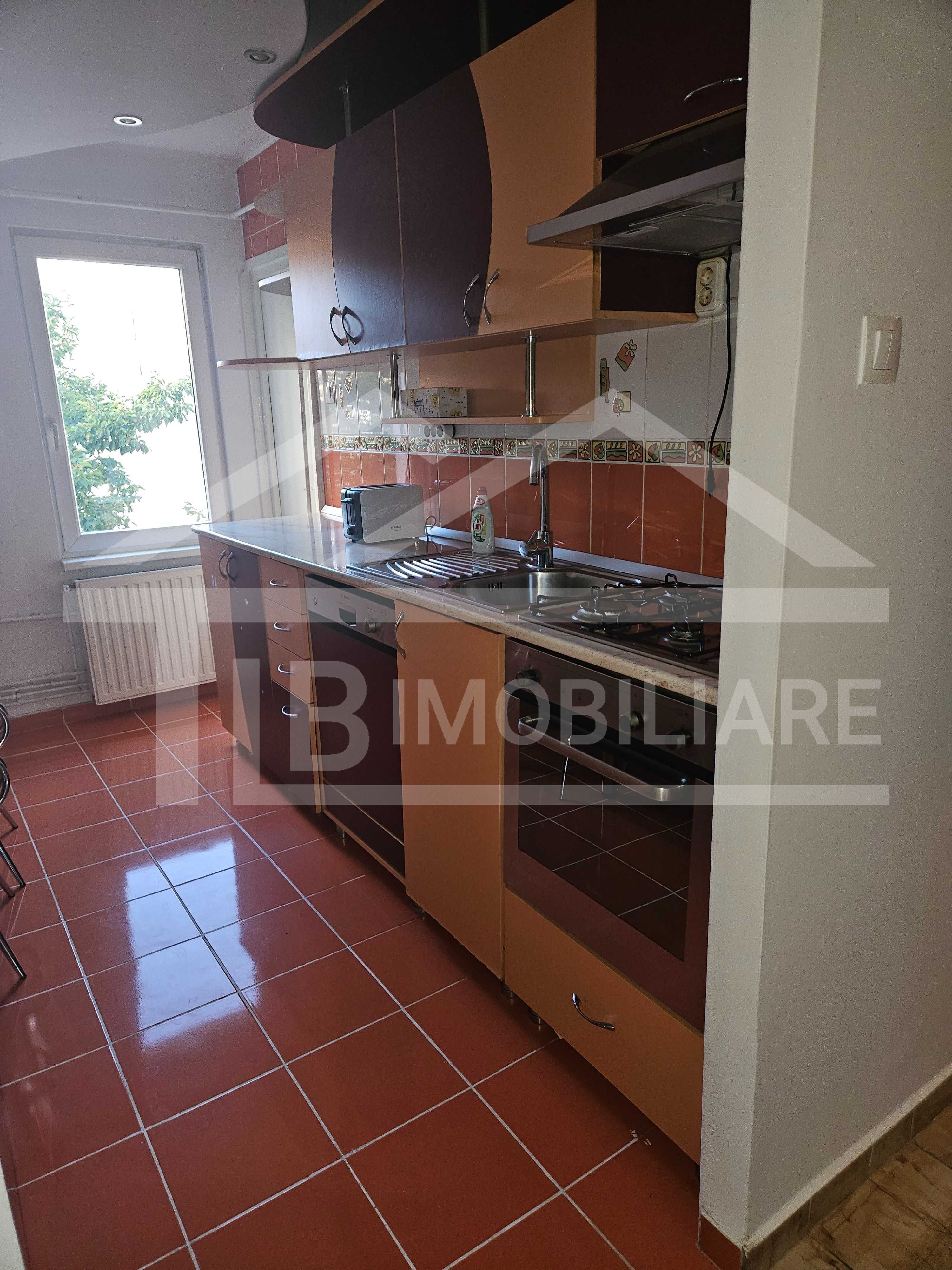 Apartament cu 3 camere, 75 mp, decomandat, zona UMFST — fotografia 4