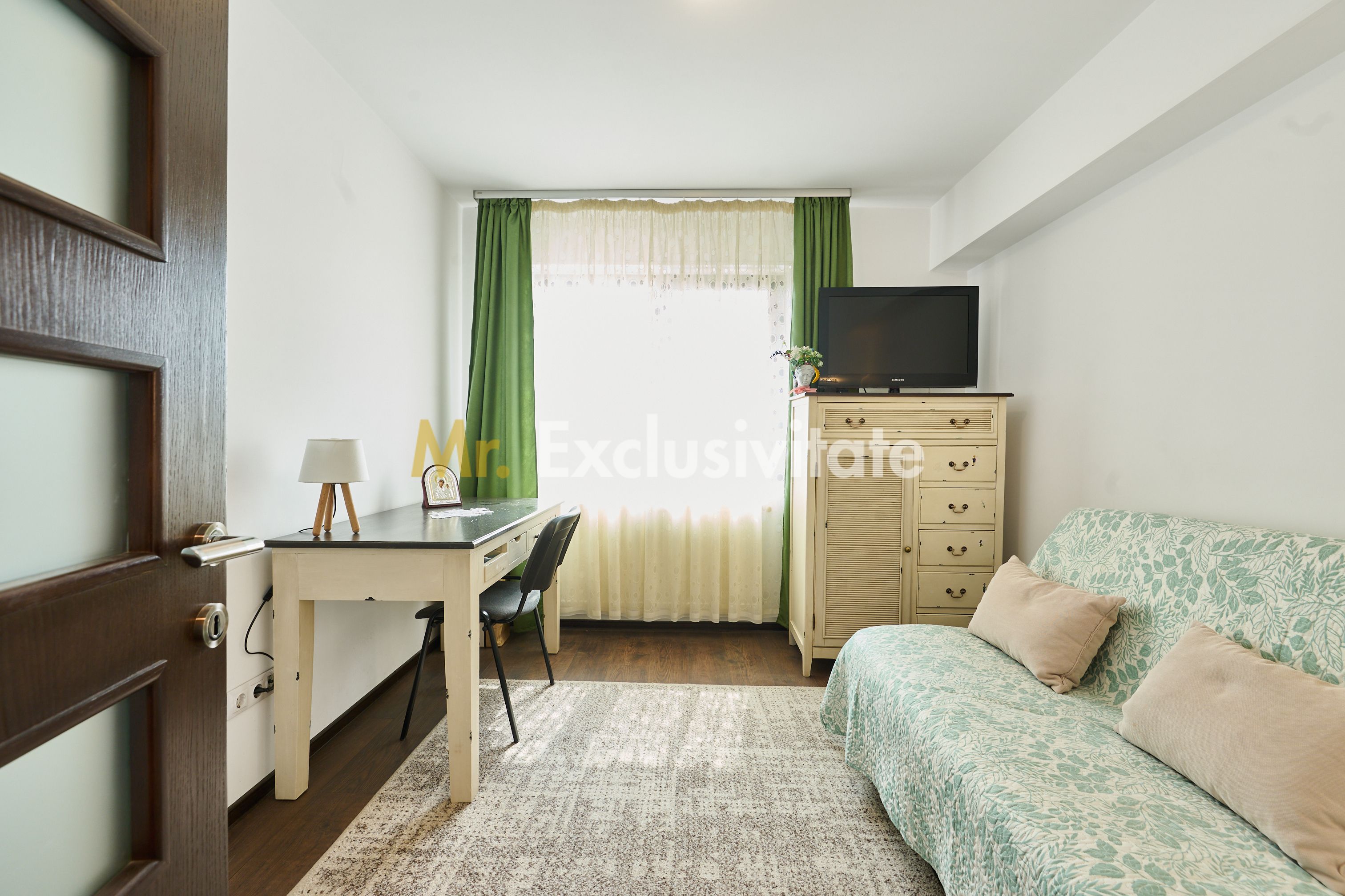 Apartament 3 camere Pitești, zonă Ultracentrala- etaj intermediar — fotografia 10