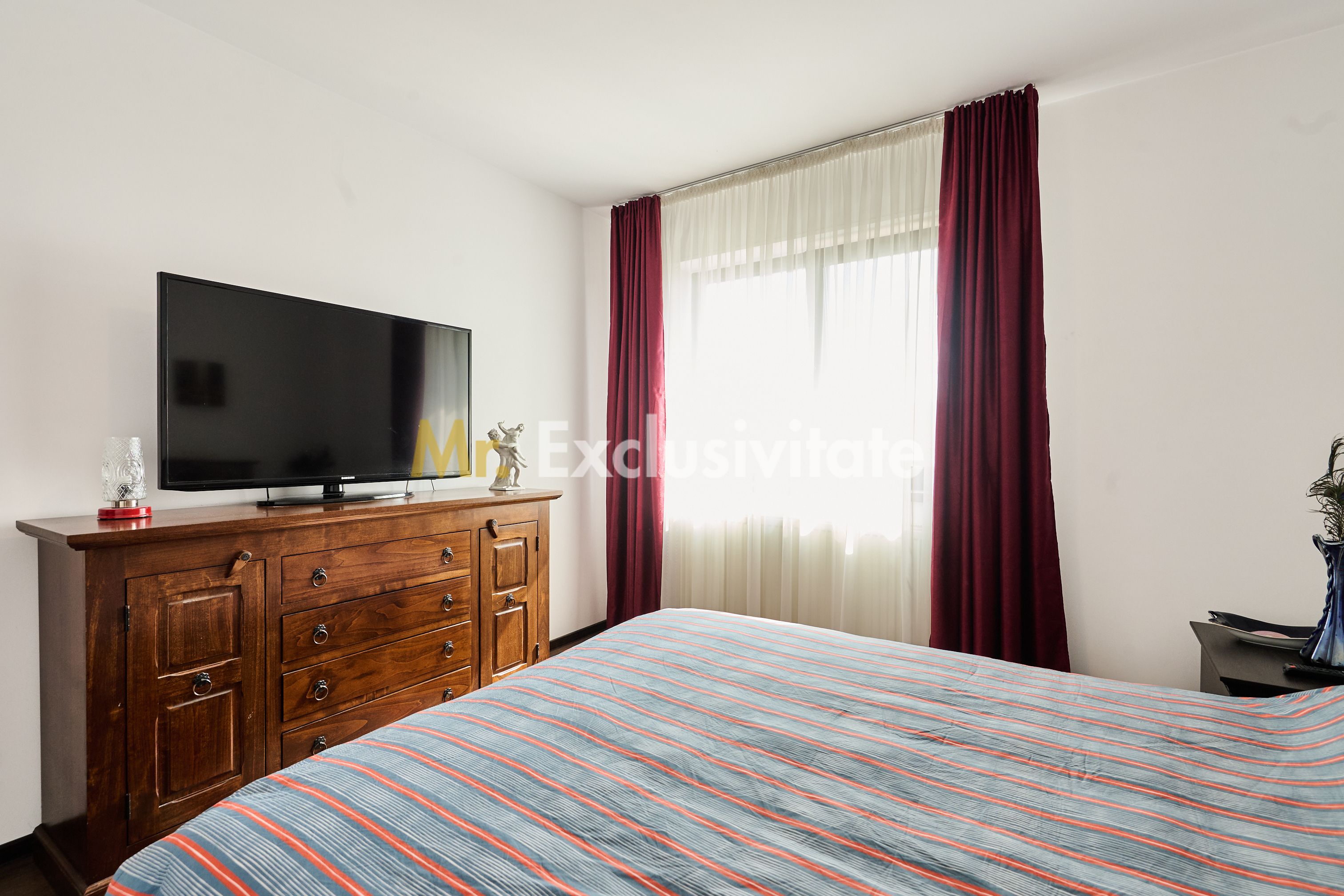 Apartament 3 camere Pitești, zonă Ultracentrala- etaj intermediar — fotografia 9