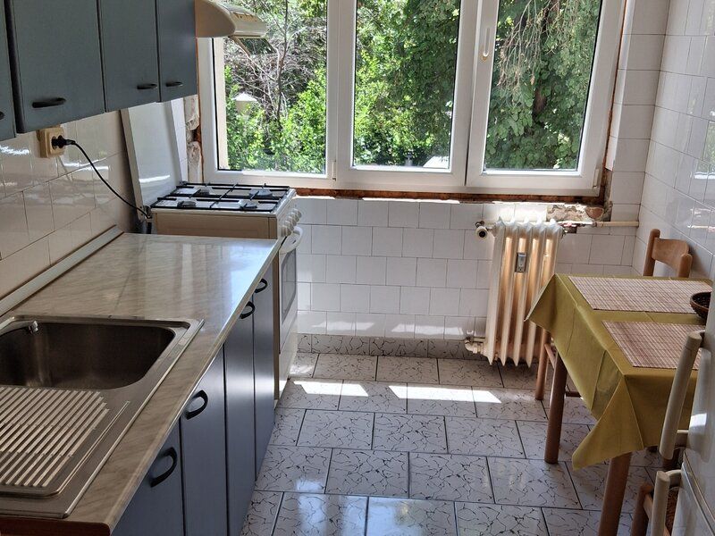 Apartament 2 cam zona Baba Novac  - Parc IOR