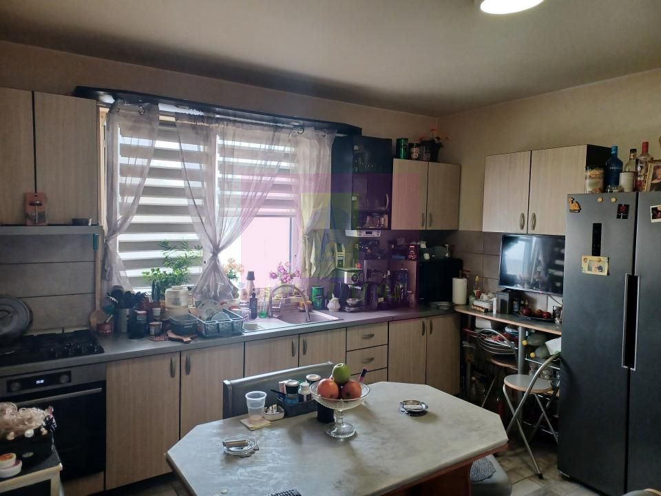 Joița, casă P+1E+pod, 124 mp utili + terasă, balcoane, magazie — fotografia 6
