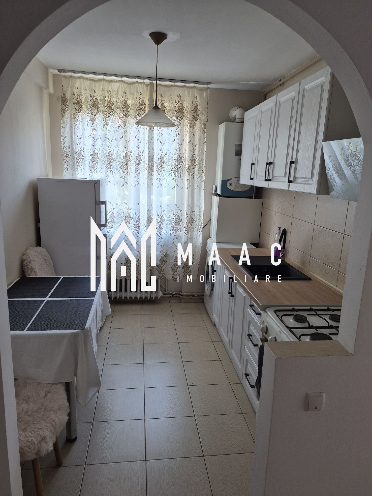 Apartament cu 2 camere, I decomandat, I 54 mp — fotografia 3