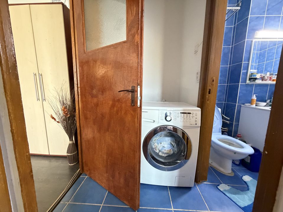 Apartament 2 camere semidecomandat  zona Fratii Golesti - Gara — fotografia 10