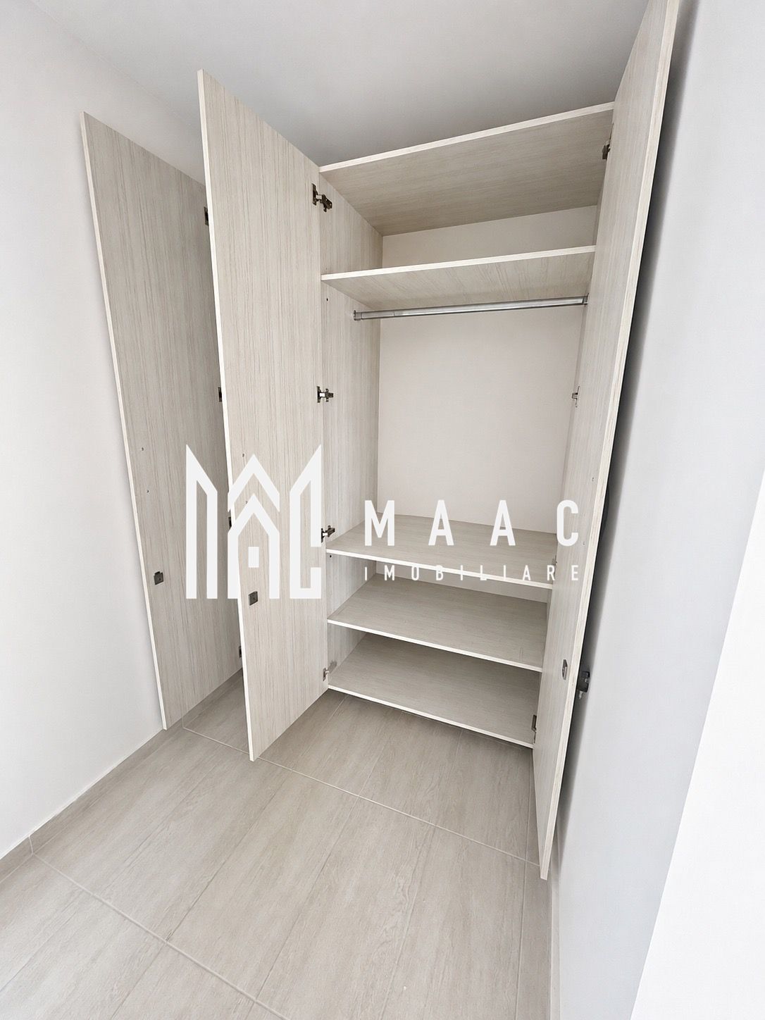 Apartament 3 camere de închiriat | Ștrand, Sibiu | renovat — fotografia 6