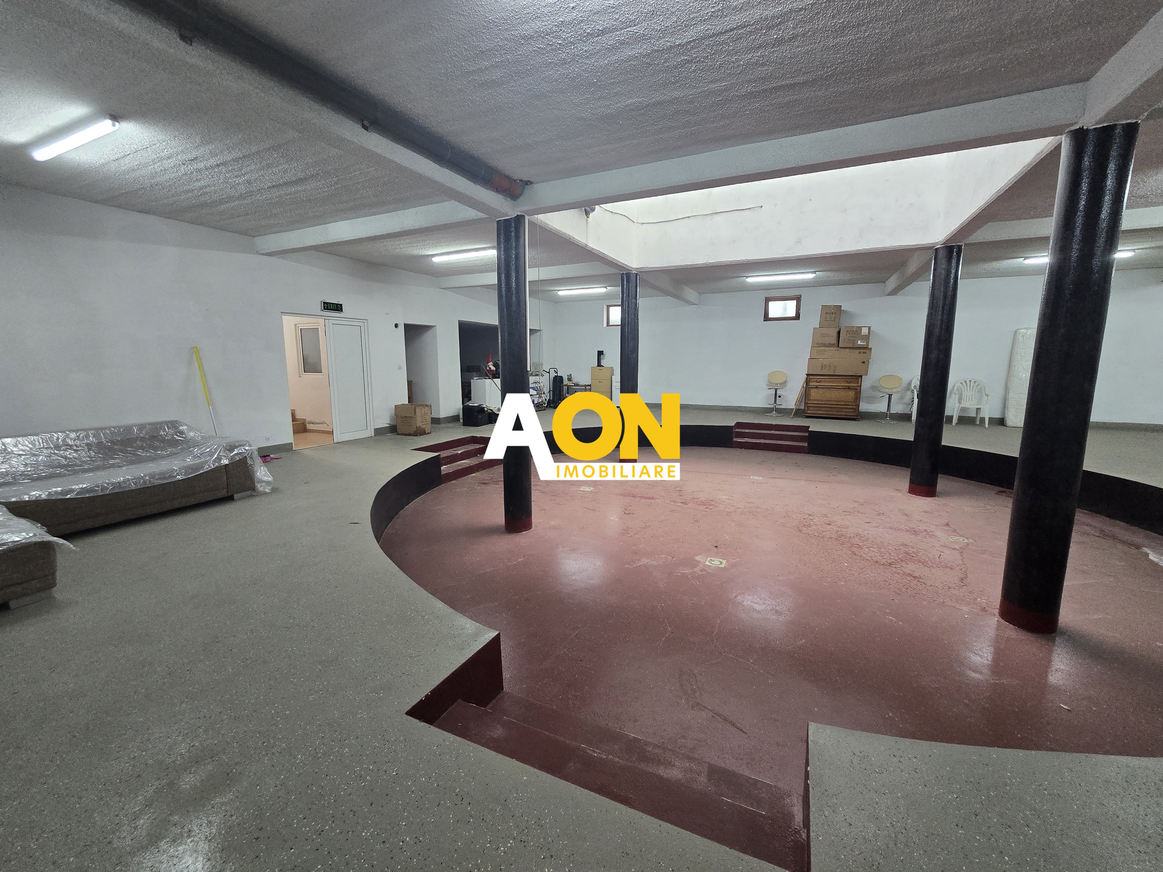 Spatiu Comercial si Apartament Zona Cetate, 1143mp Construiti