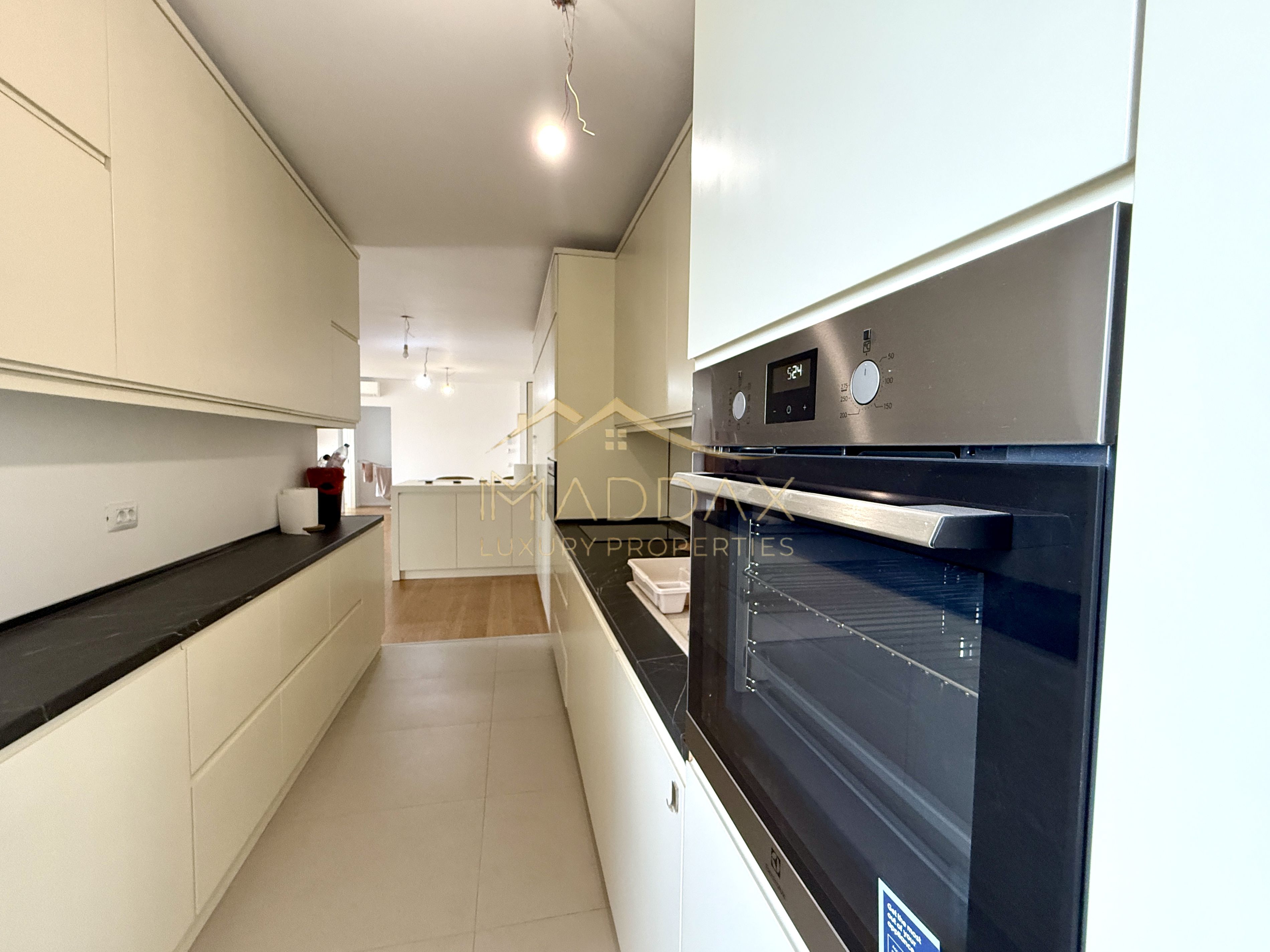 Apartament cu 4 camere  *122mp* / 1 Parcare Subetarana / Floreasca - Lake View — fotografia 10