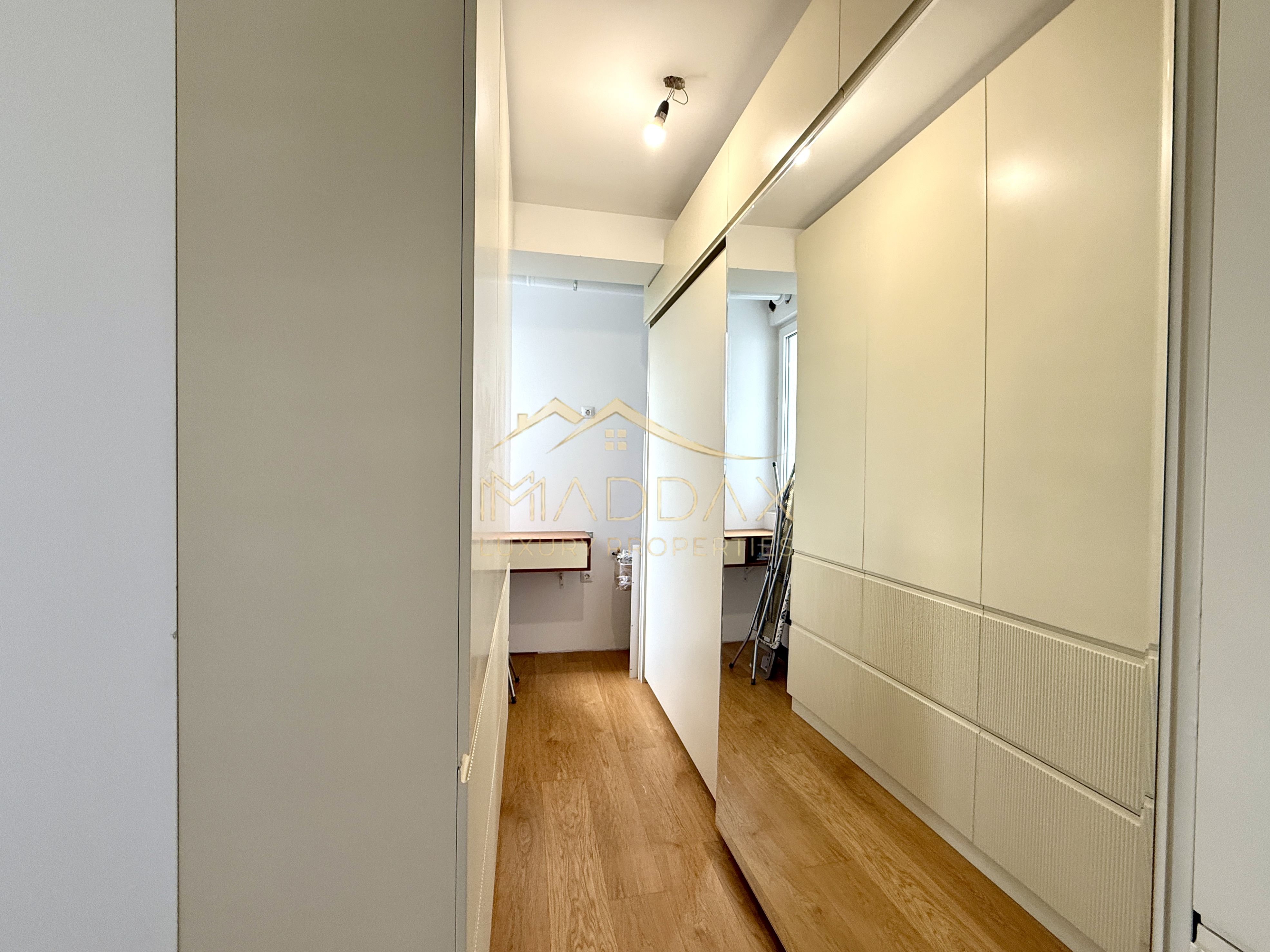 Apartament cu 4 camere  *122mp* / 1 Parcare Subetarana / Floreasca - Lake View — fotografia 17