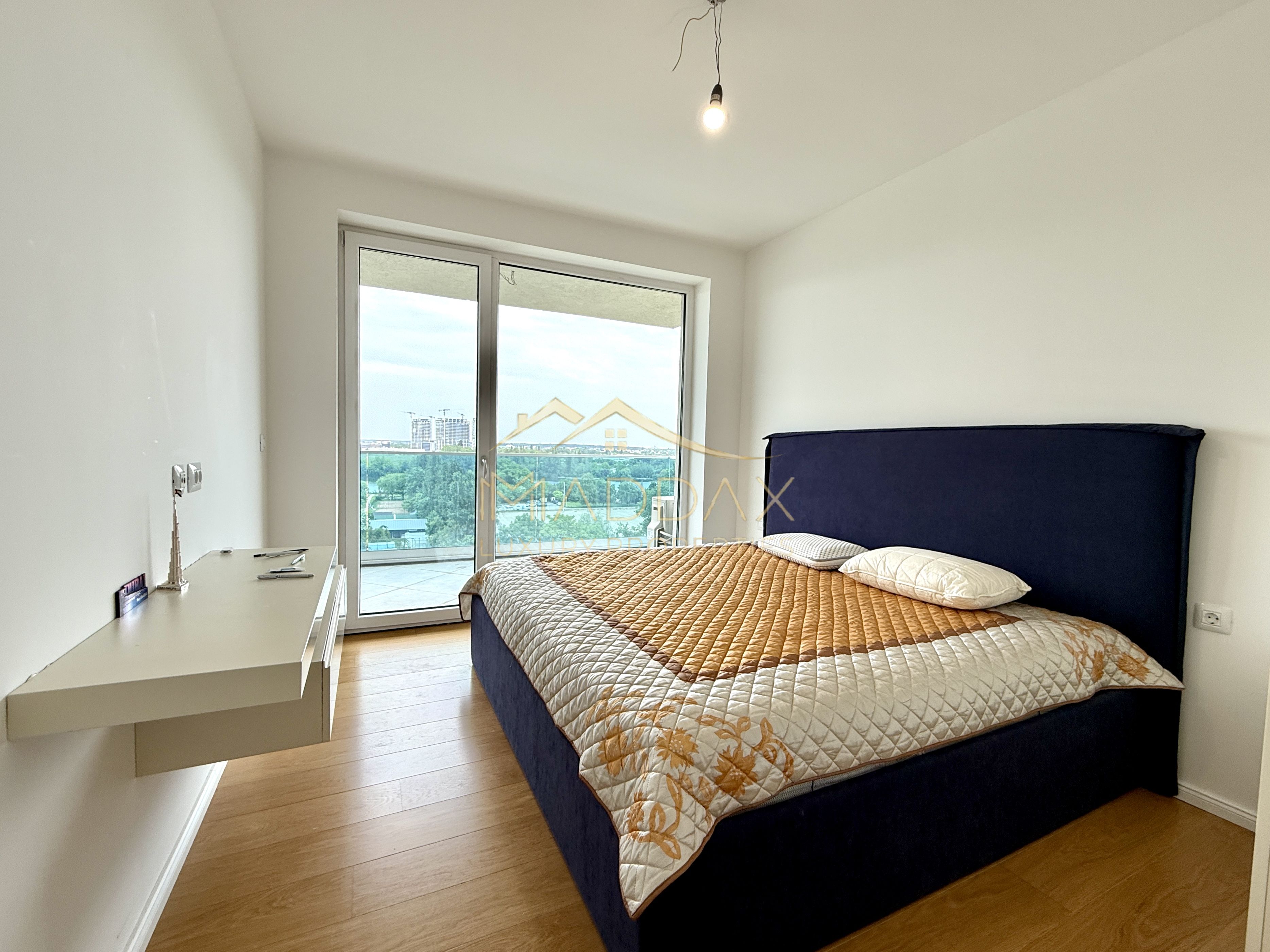 Apartament cu 4 camere  *122mp* / 1 Parcare Subetarana / Floreasca - Lake View — fotografia 18
