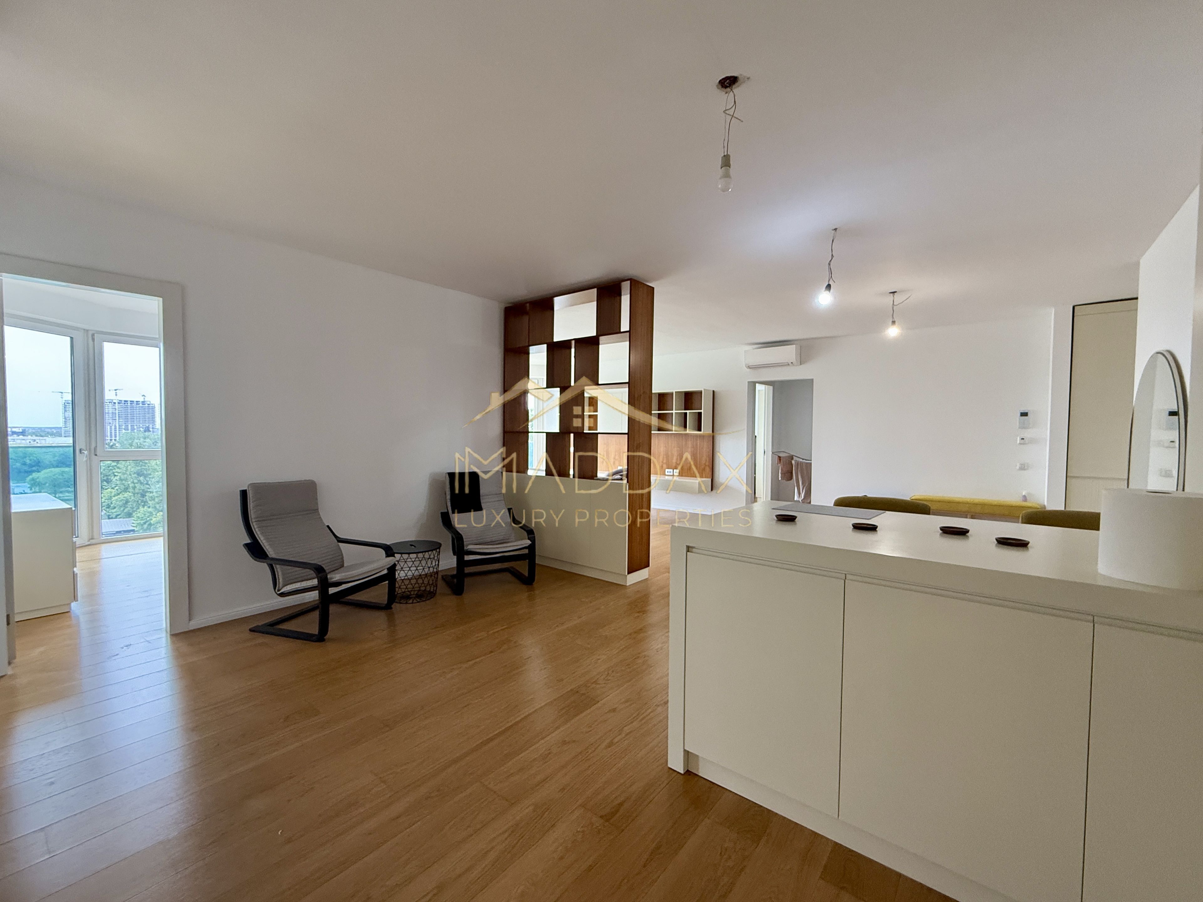 Apartament cu 4 camere  *122mp* / 1 Parcare Subetarana / Floreasca - Lake View — fotografia 8