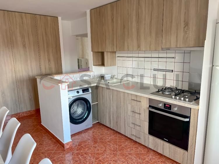 Apartament modern,decomandat, etaj intermediar, Intre Lacuri — fotografia 5