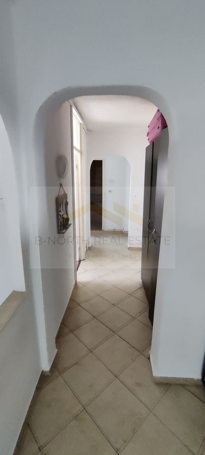 Apartament 3 camere renovat, complet mobilat – Zona Politehnica, Panoramic View — fotografia 5