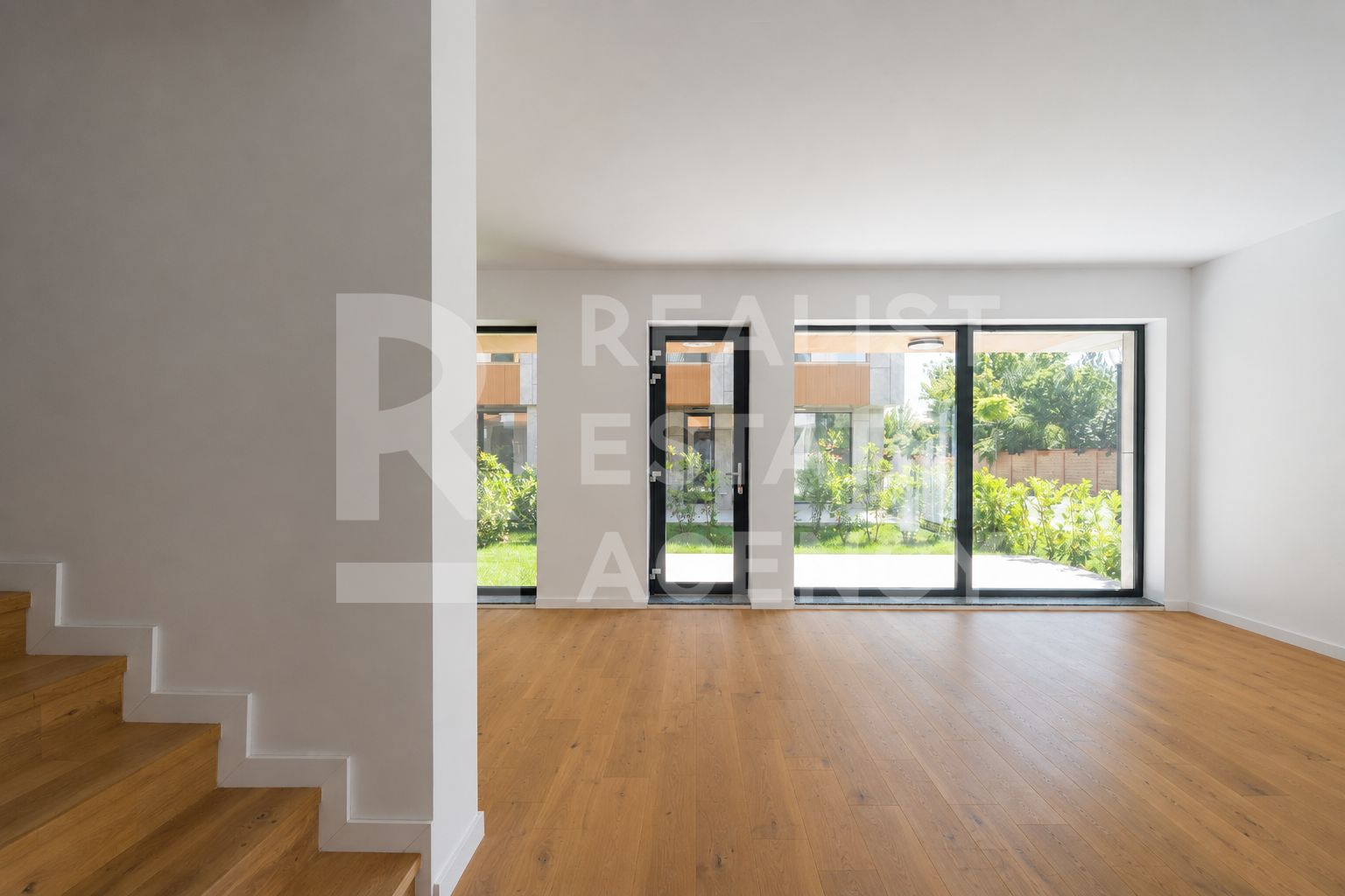 Schimb vilă sustenabilă în Pipera cu apartament cu 3 camere în centru — fotografia 11