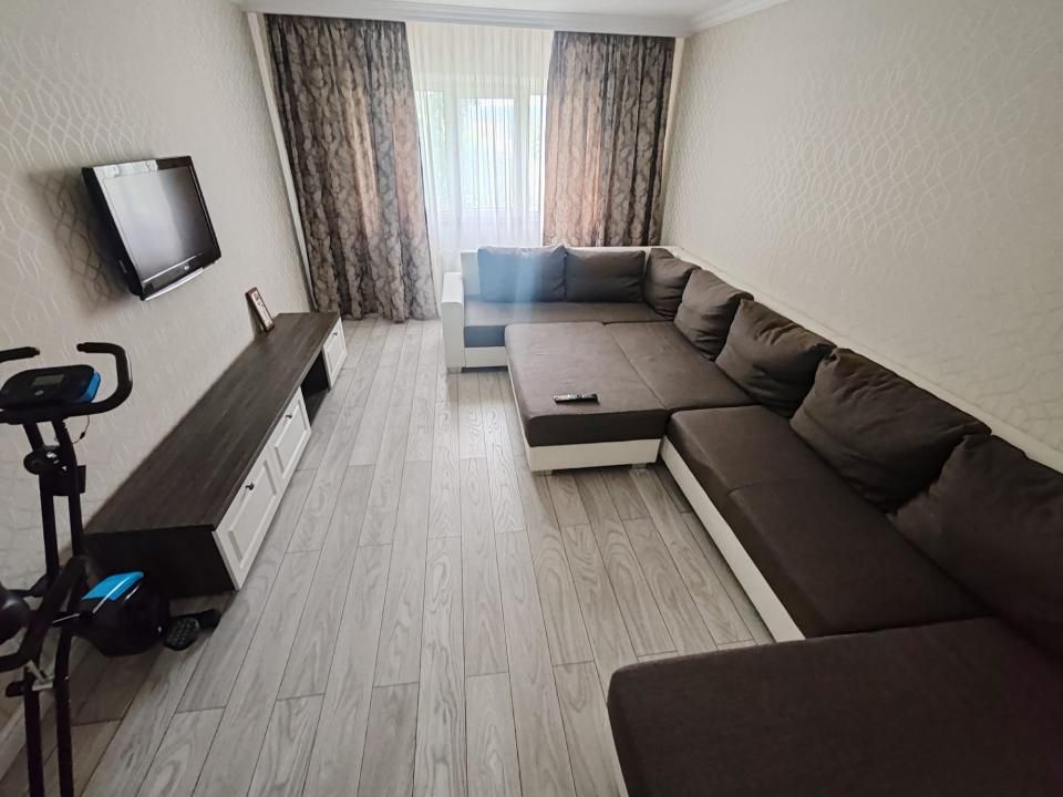 Apartament 2 camere, etajul 4, Zona Crucea Garii