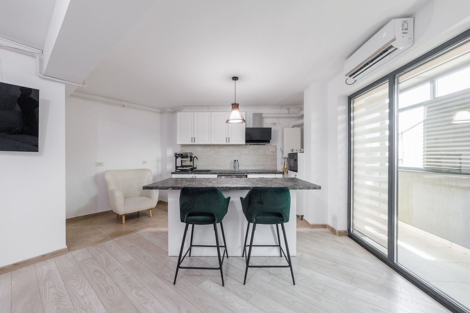 Apartament modern, 66 mp, 3 camere – zona Hermes Nord — fotografia 5