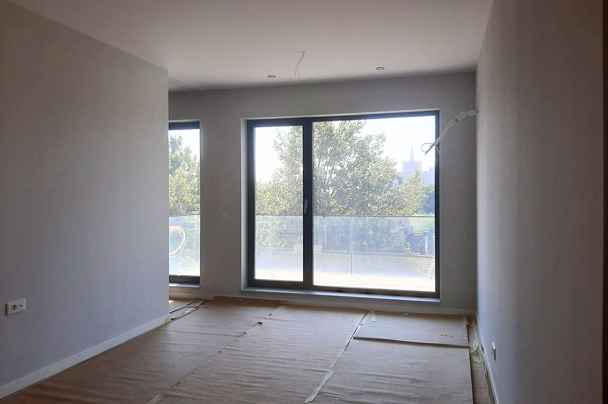 Vanzare Apartament modern cu 2 camere etaj 3 langa Petrom City — fotografia 14