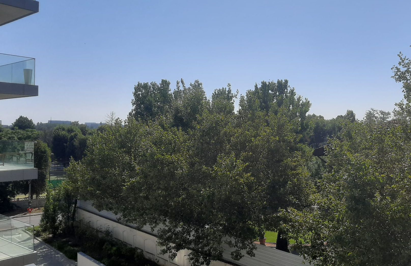 Vanzare Apartament modern cu 2 camere etaj 3 langa Petrom City — fotografia 6