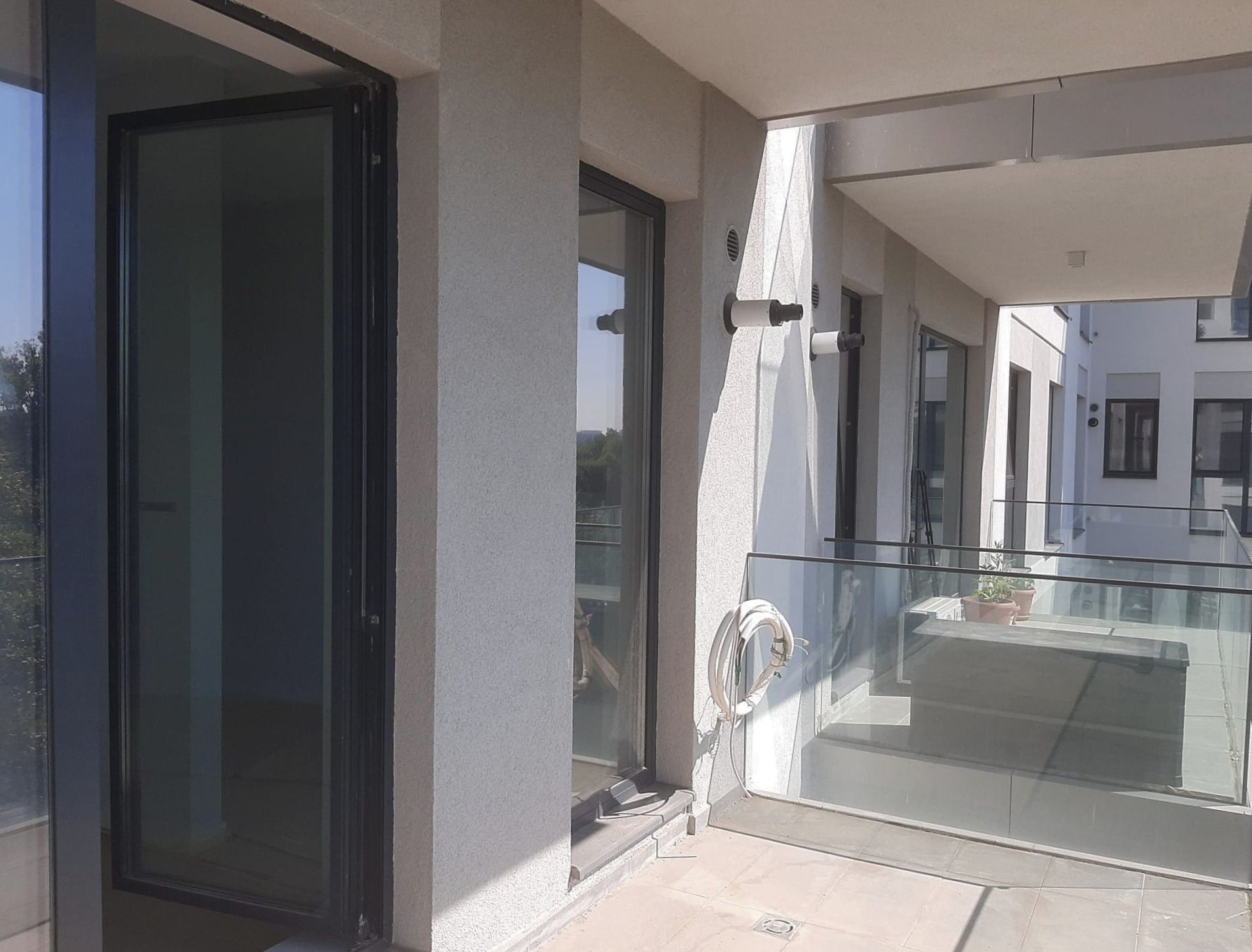 Vanzare Apartament modern cu 2 camere etaj 3 langa Petrom City — fotografia 8