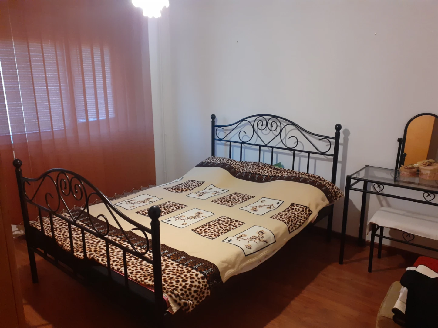 Apartament 3 camere de vânzare în Tulcea — fotografia 3