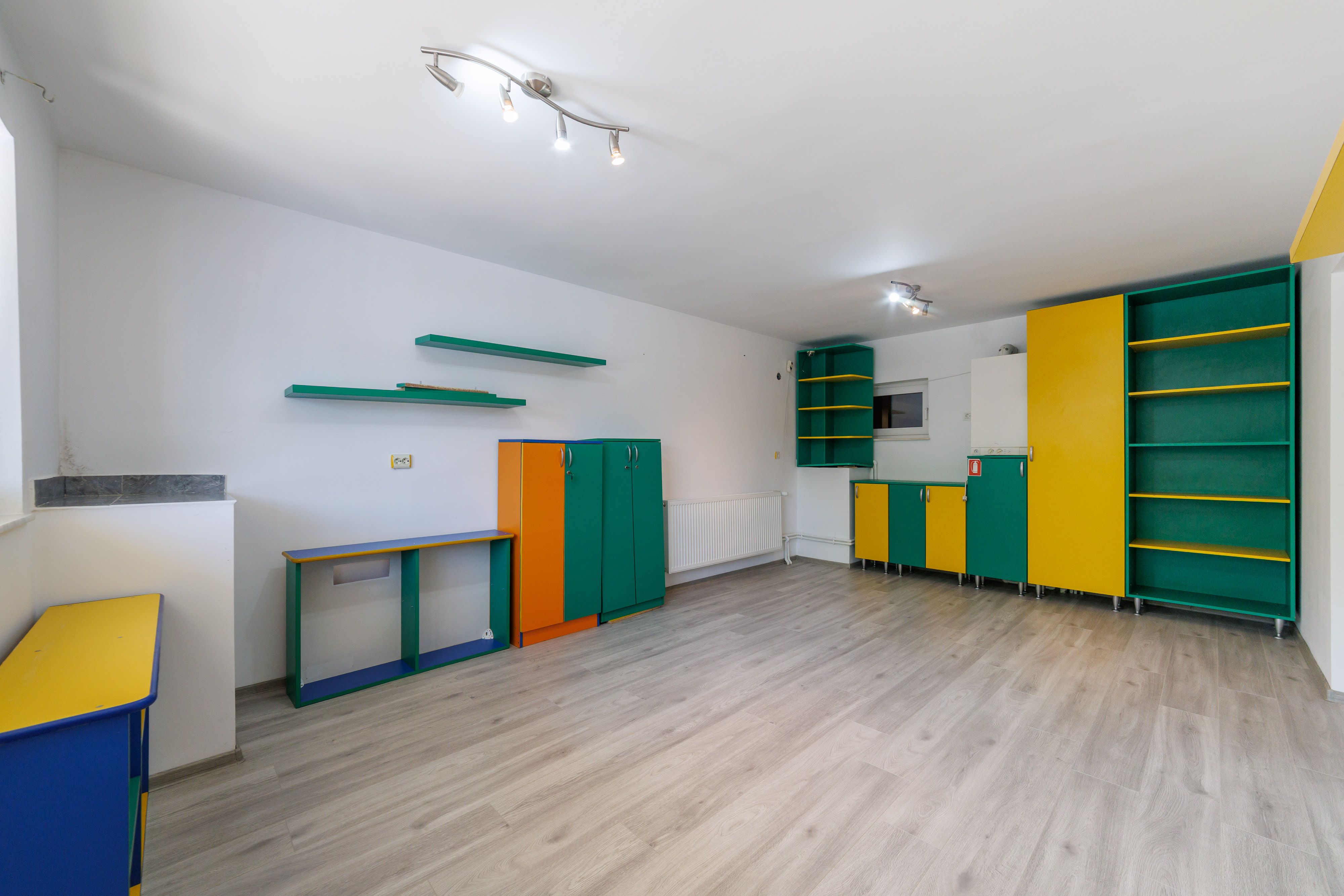 Proprietate multifunctionala | Doua cladiri | 581 mp | Pitesti — fotografia 7