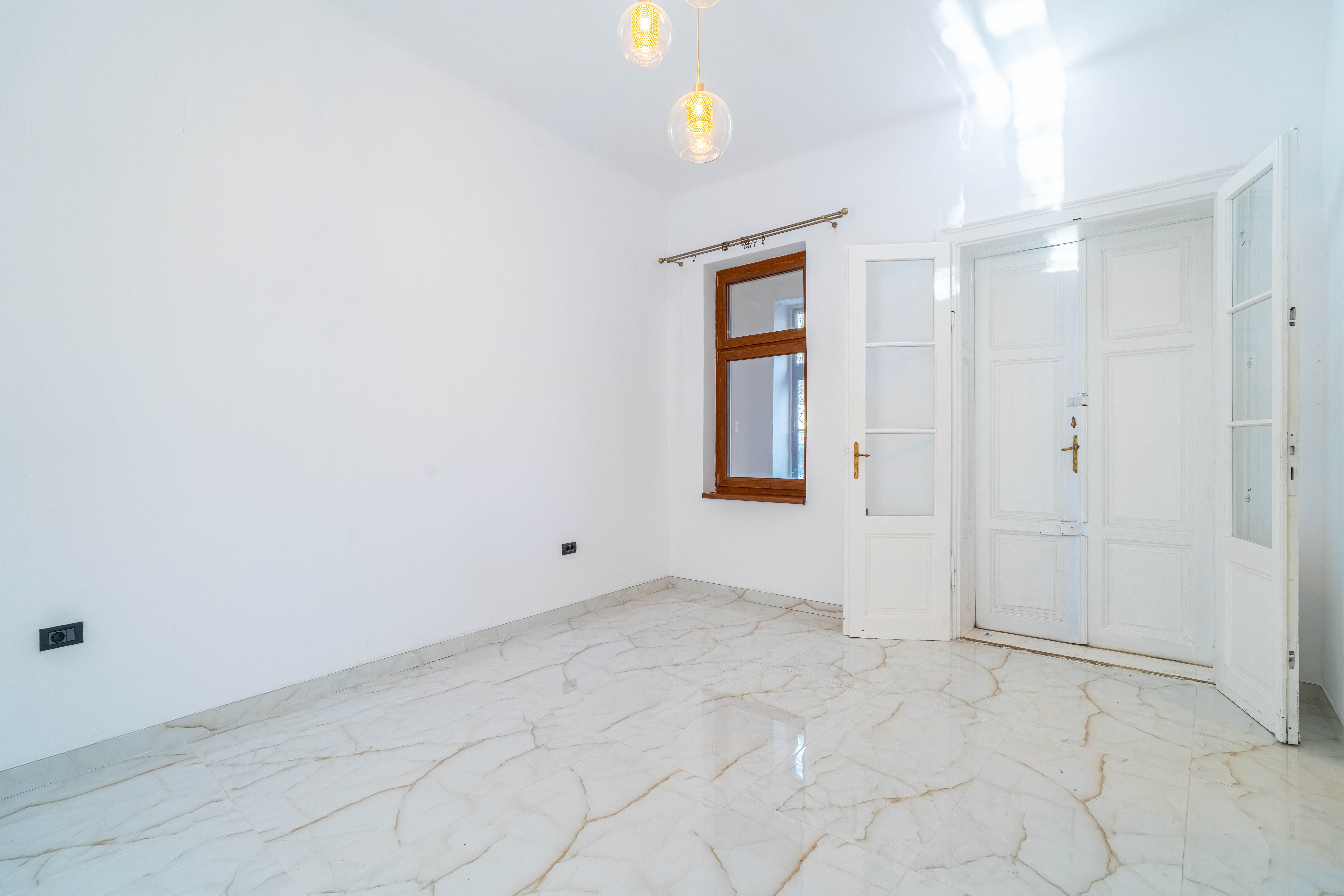 Apartament 2 camere parter înalt, amenajat complet. — fotografia 8