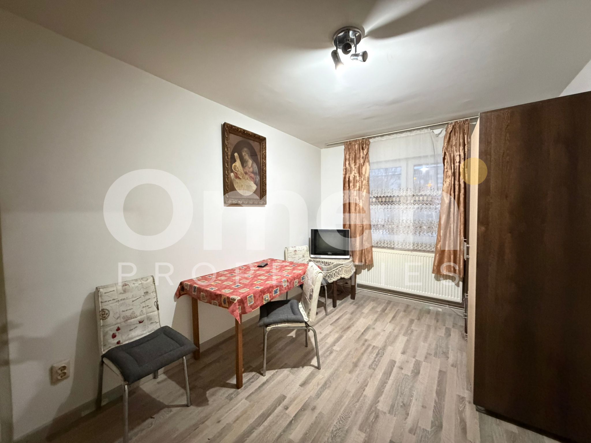 Apartament cu 2 camere, zona bulevardului Regele Mihai — fotografia 3