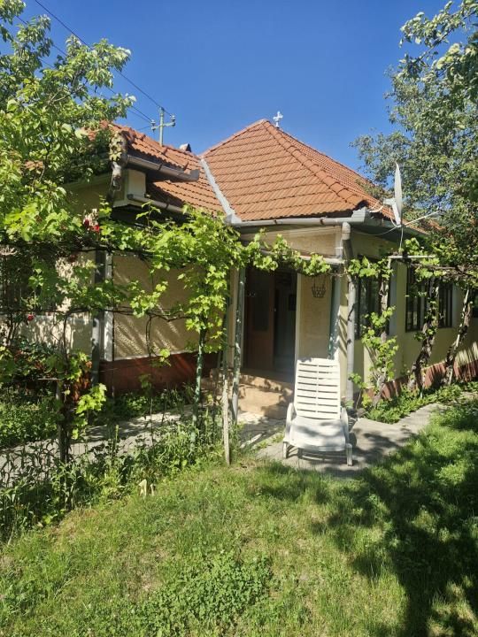 Casă frumoasă - zonă liniștită — fotografia 4
