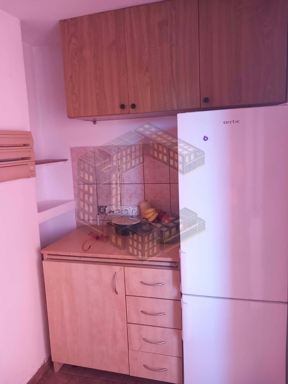 Apartament cu 2 camere, decomandat, de vanzare, zona Aradului — fotografia 3