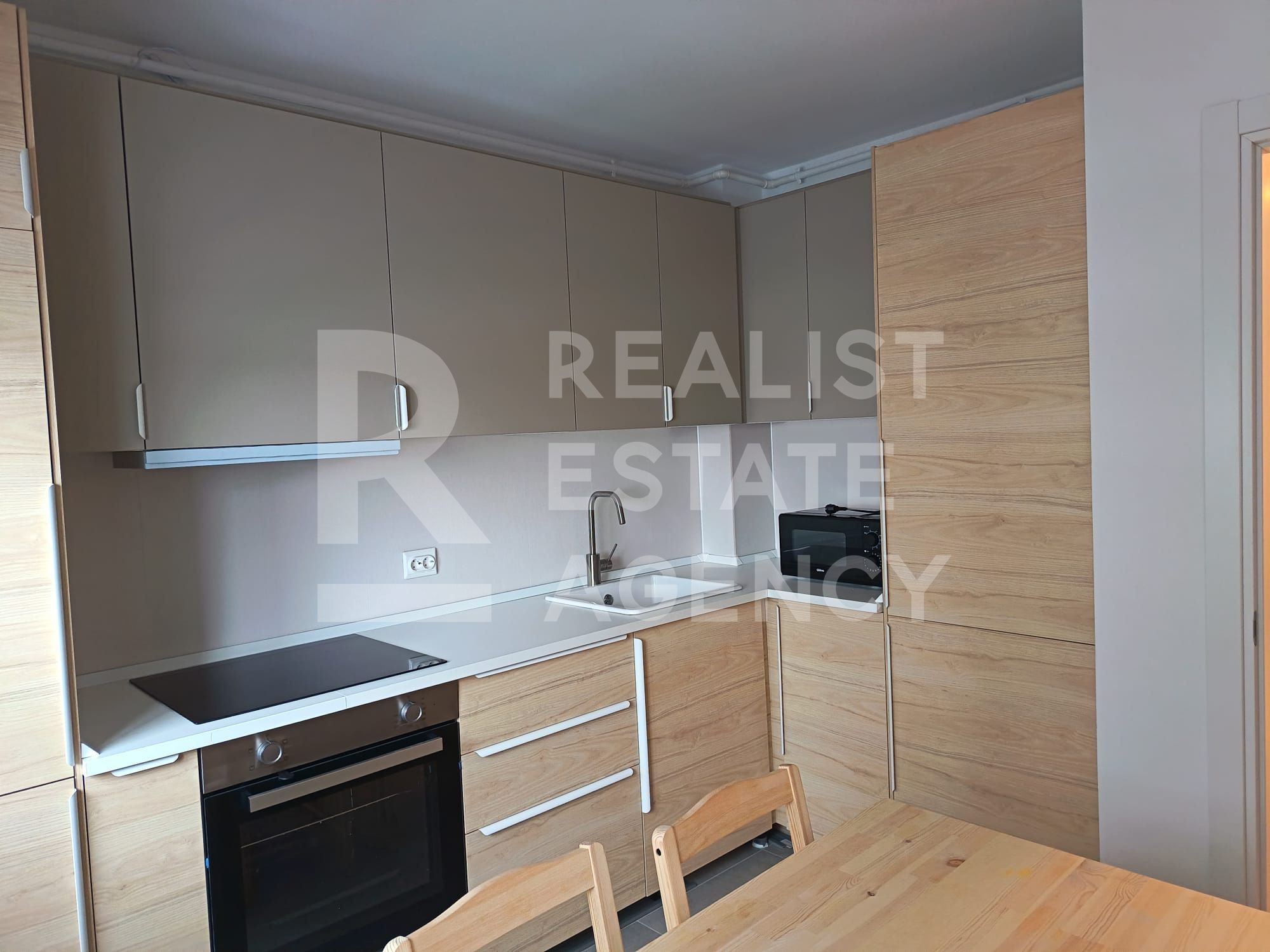 Apartament 2 camere de închiriat – HILS Republica