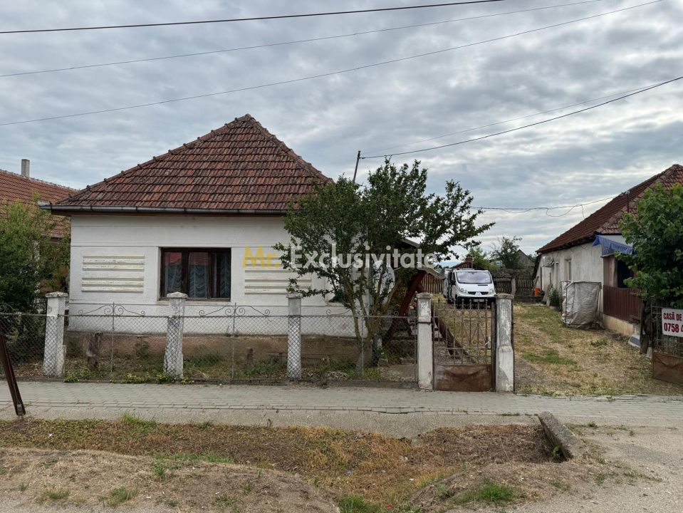 Casa de vânzare in Livada , Satu Mare — fotografia 2