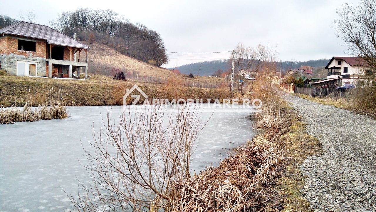 Casă 140 mp, 5800 mp teren, intravilan + Lac zona Vațman, Corunca — fotografia 6