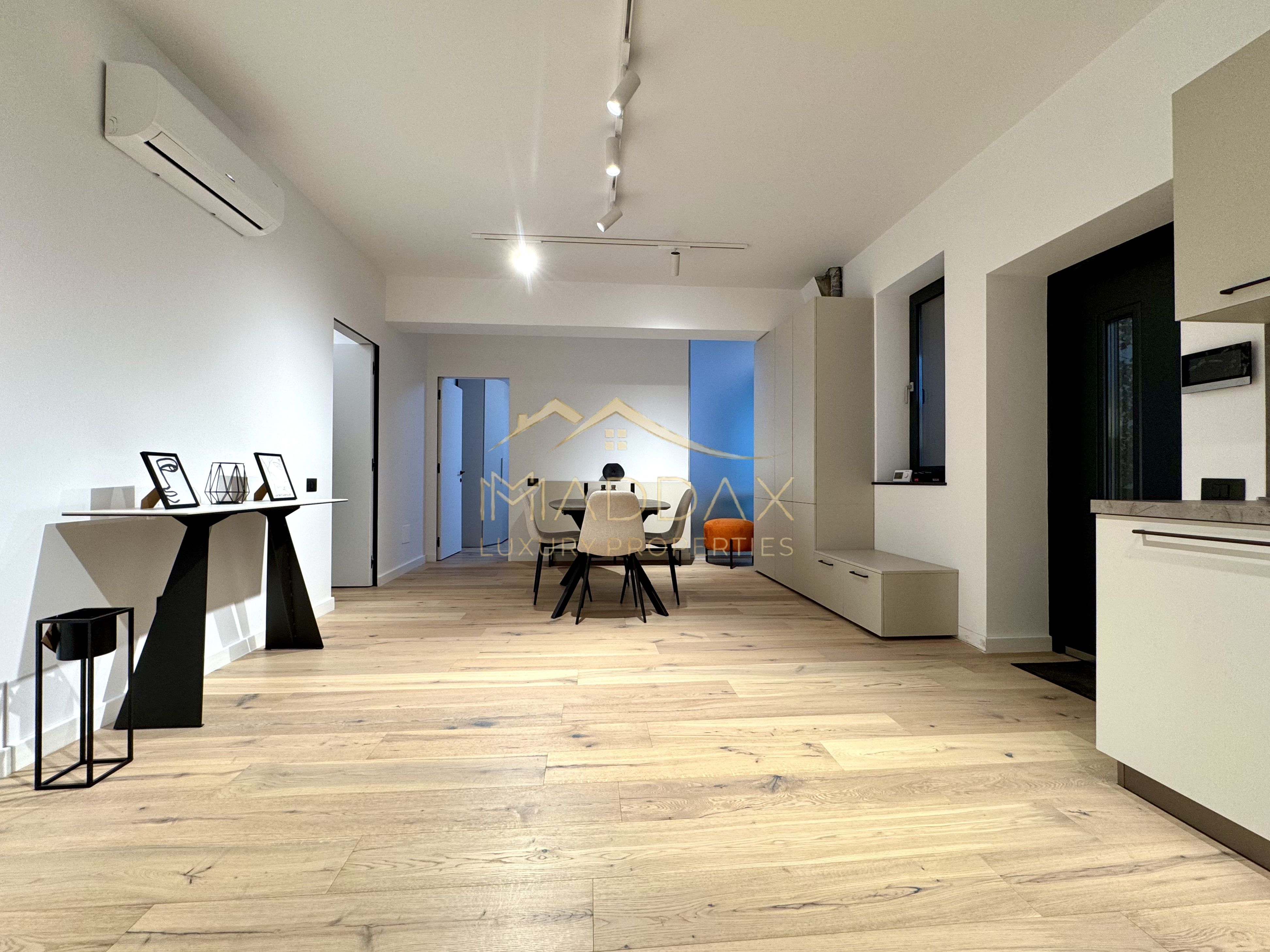 Apartament LUX*3 Camere*Prima închiriere* Parcare inlcusa// Aviatiei - Herastrau — fotografia 4