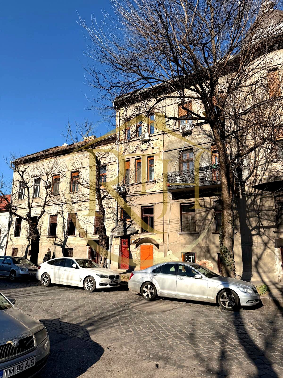 Oferim spre inchiriere spatii pentru birouri, Zona Centrala - Piata Mocionii — fotografia 12