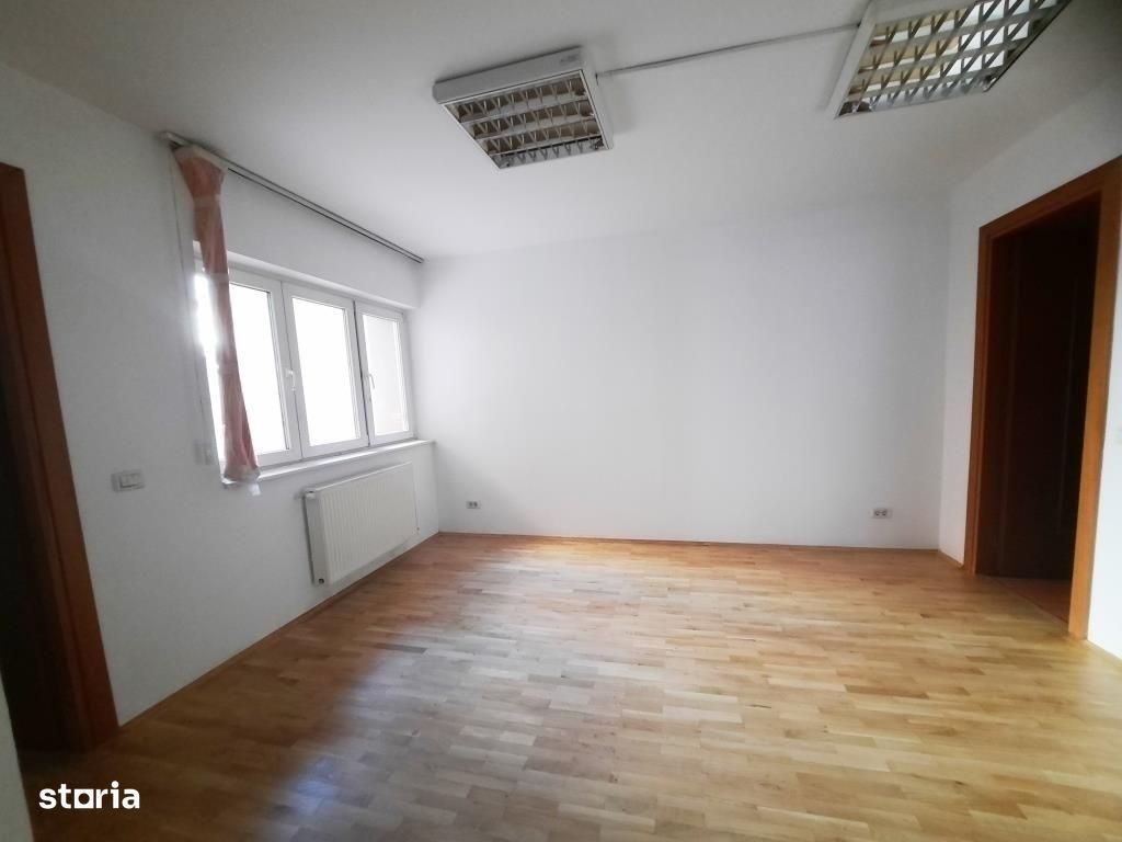 Duplex P+1 in bloc 2013 in Precupetii Vechi nr 65, 4 camere, curte — fotografia 5