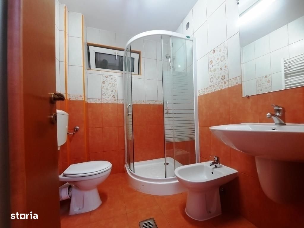 Duplex P+1 in bloc 2013 in Precupetii Vechi nr 65, 4 camere, curte — fotografia 6