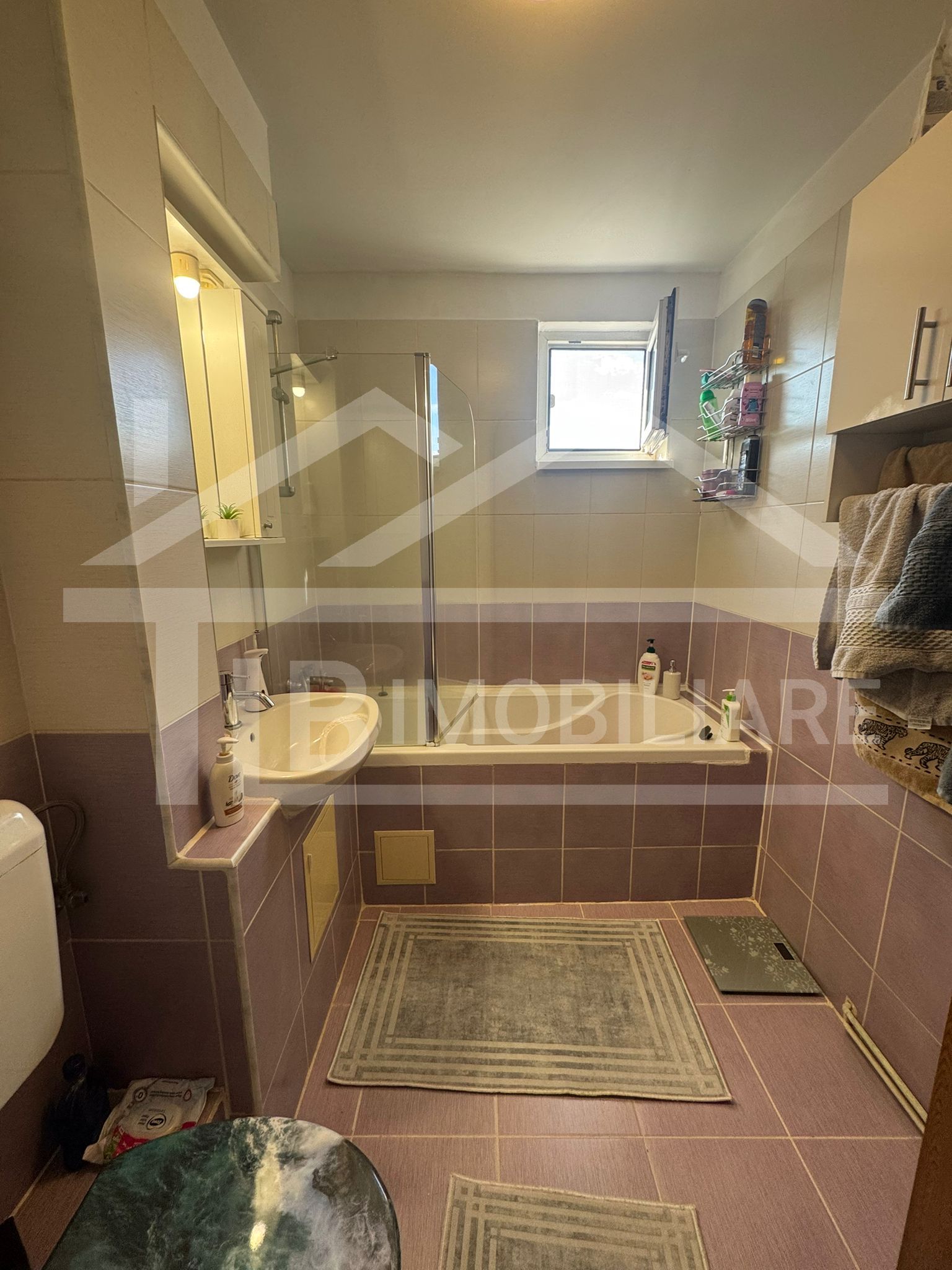 Apartament cu 3 camere, 70 mp, decomandat, Zona Diamant — fotografia 11