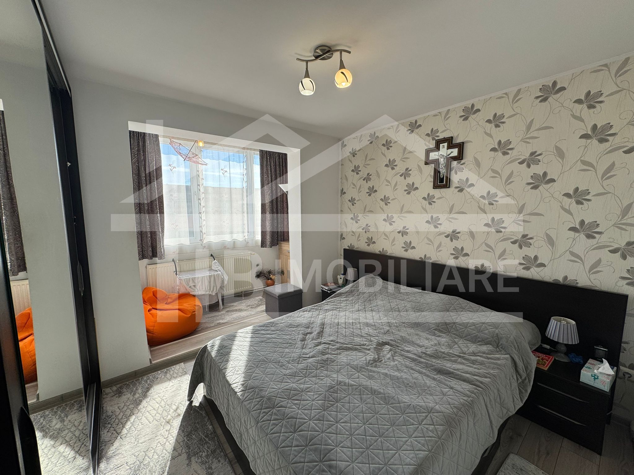 Apartament cu 3 camere, 70 mp, decomandat, Zona Diamant — fotografia 4