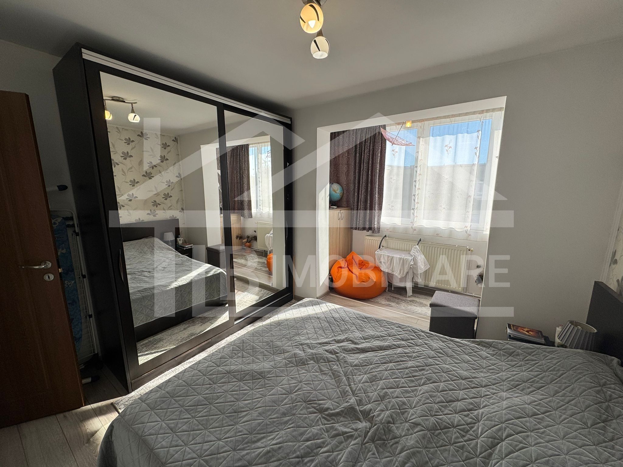 Apartament cu 3 camere, 70 mp, decomandat, Zona Diamant — fotografia 5