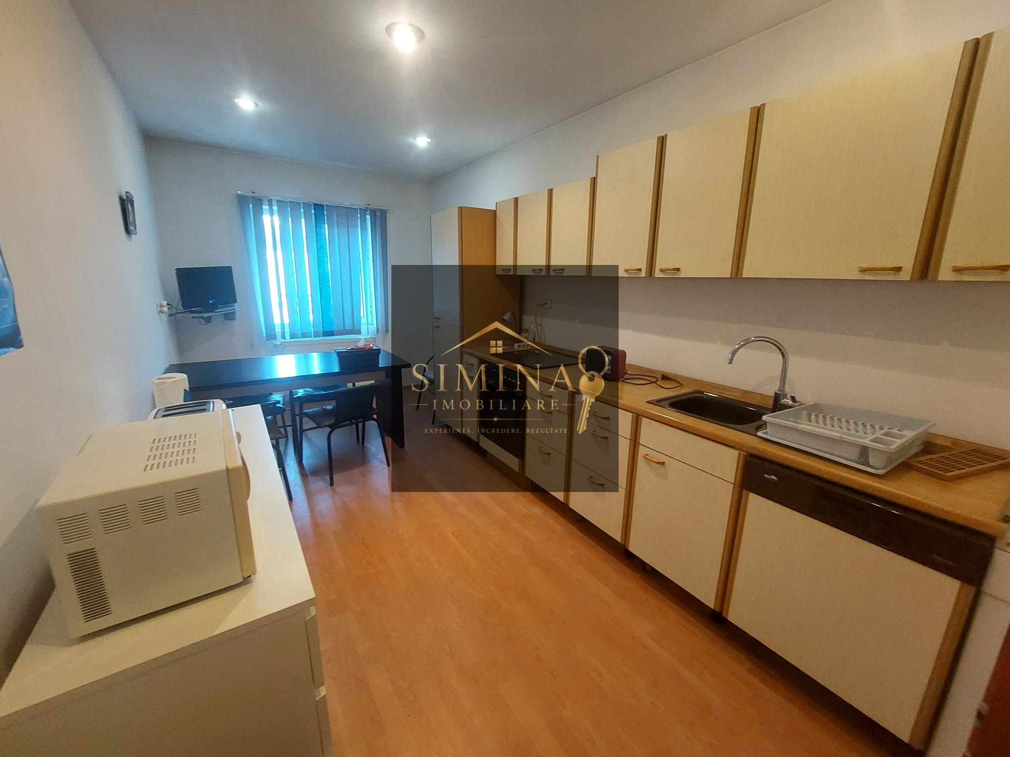 Apartament 3 Camere La Casa , De Inchiriat, Tudor — fotografia 9
