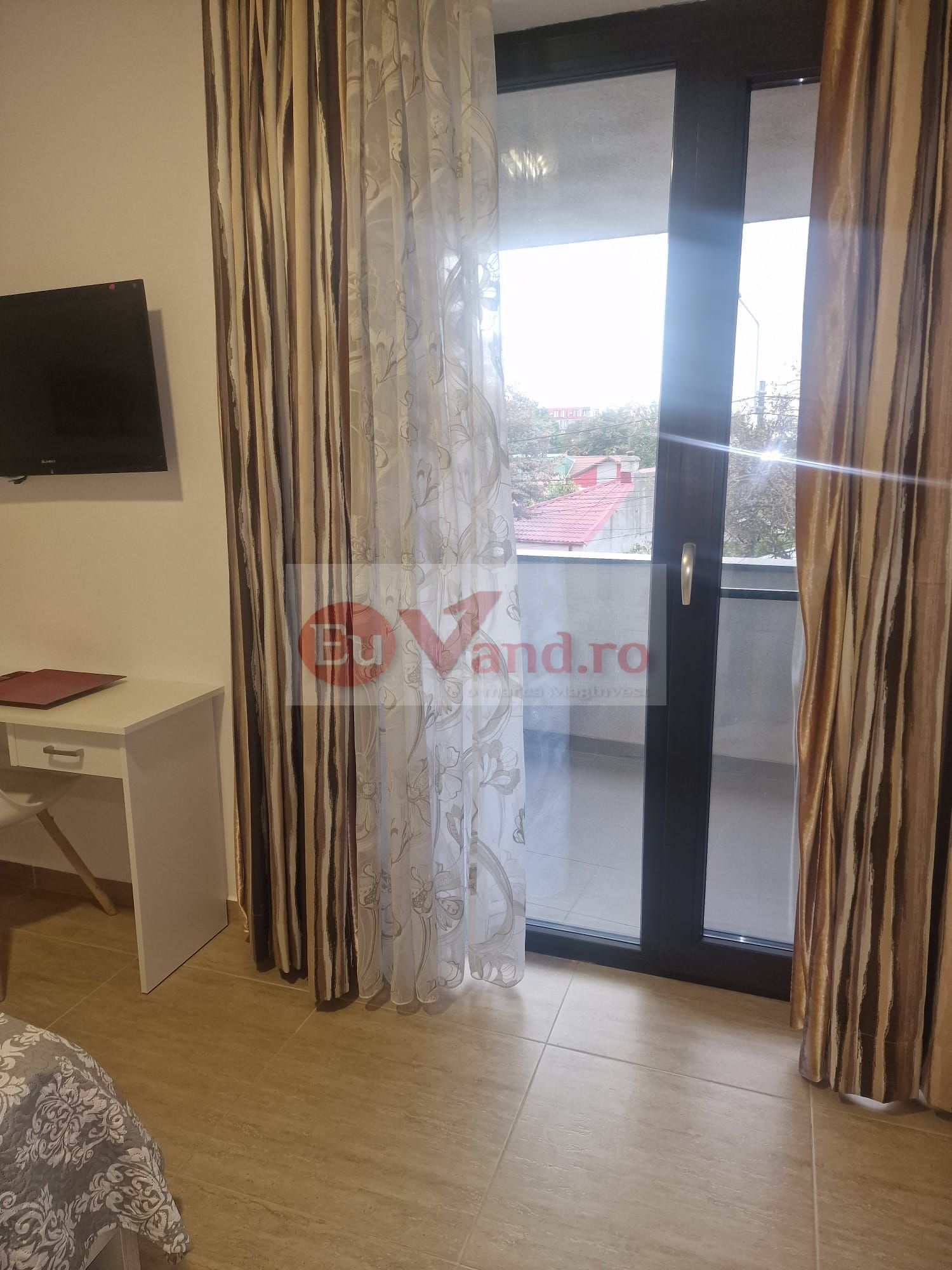 De inchiriat apartament cu 2 camere bloc nou, Anul revolutiei, et.1, 450 E — fotografia 5