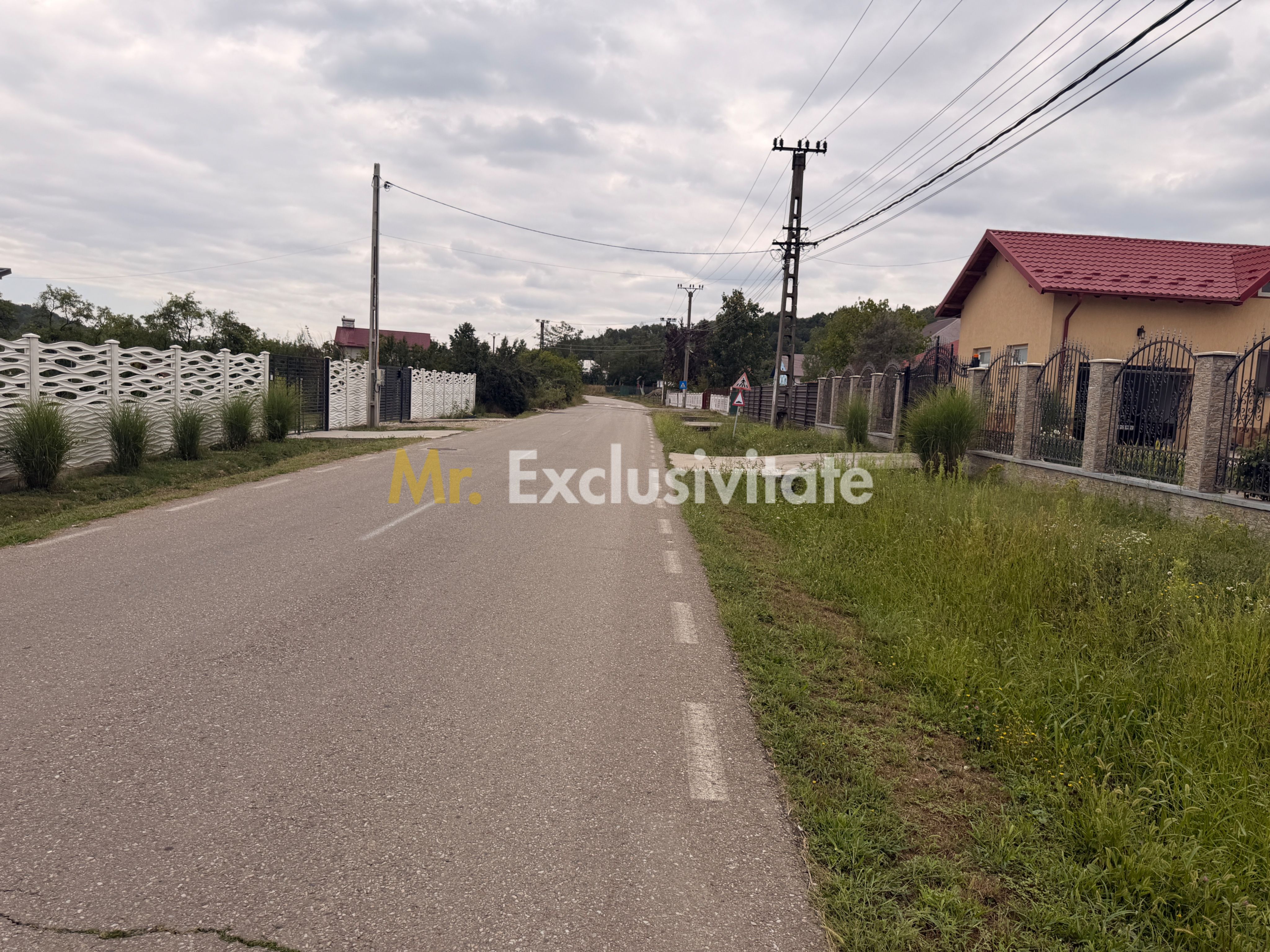 Teren pretabil unei construcții de vis - Băbana - zonă cu pădure — fotografia 4