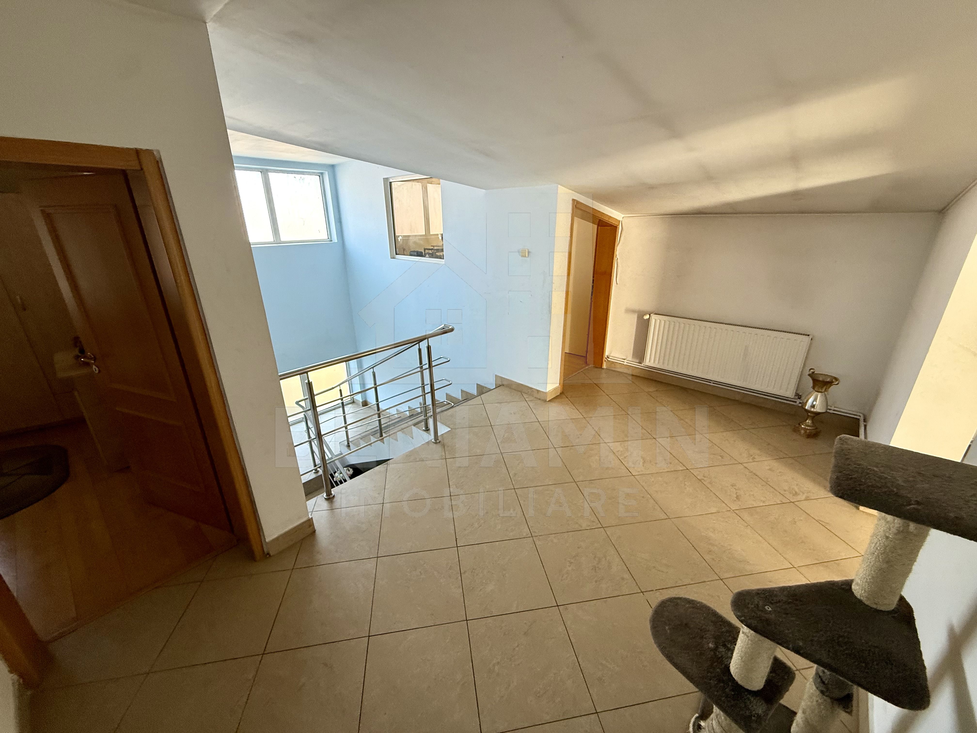Casa langa Spitalul de Neuro-Acces auto-4 dormitoare-Foisor-Libera — fotografia 10
