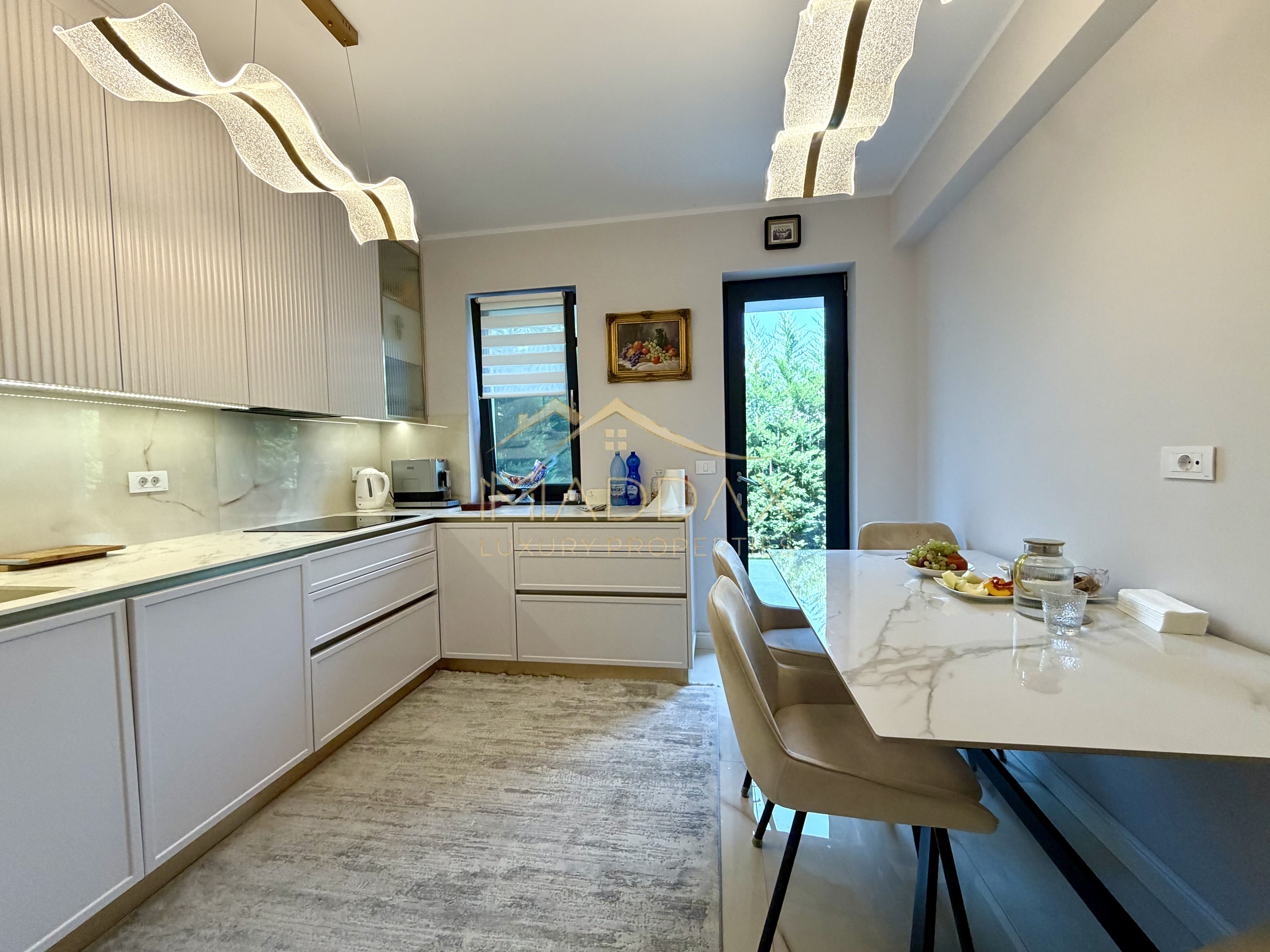 Vil de tip Duplex *P+1E+M* | 176 mp utili | mobilată complet | Chitila — fotografia 17