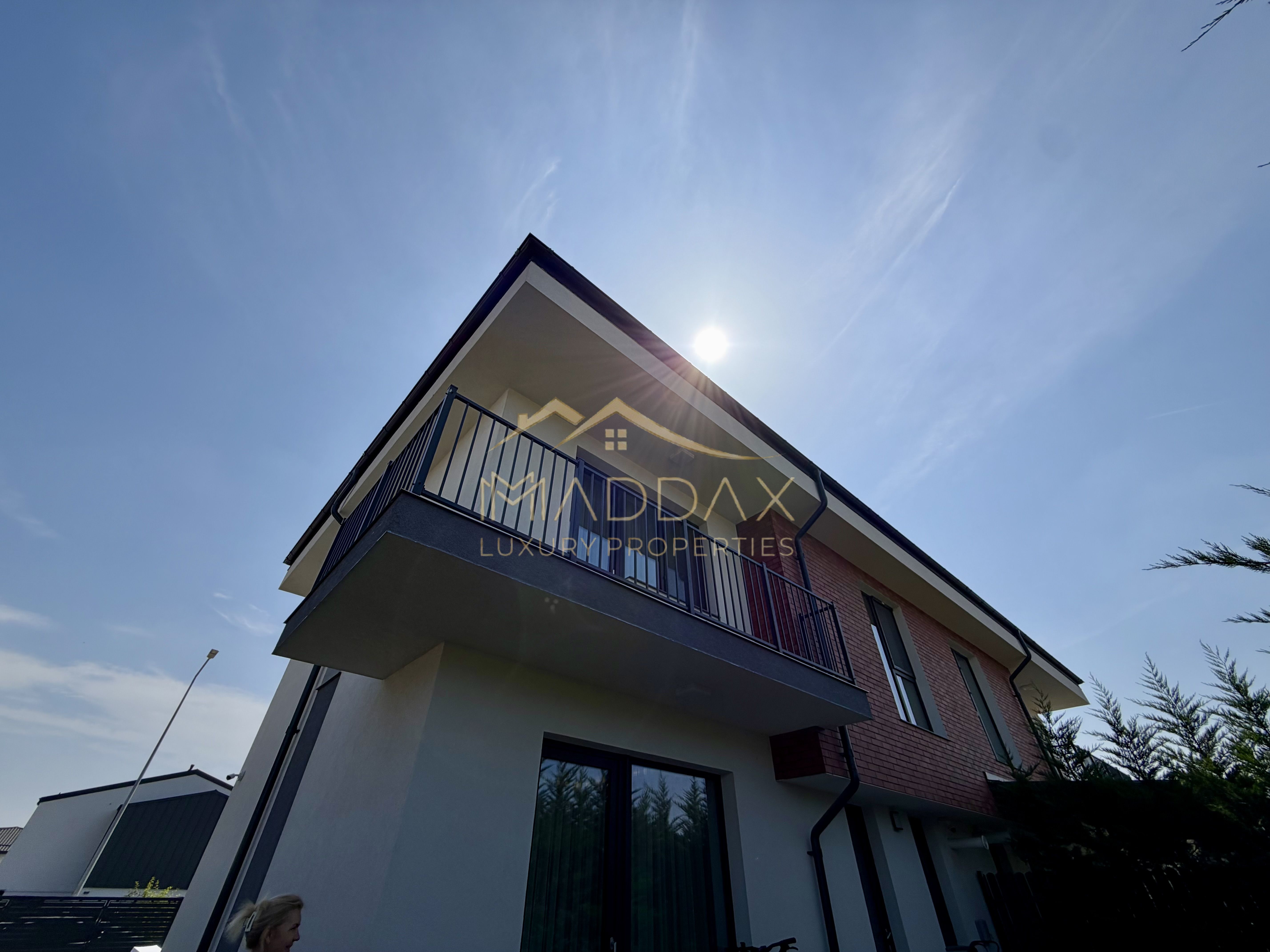 Vil de tip Duplex *P+1E+M* | 176 mp utili | mobilată complet | Chitila — fotografia 4
