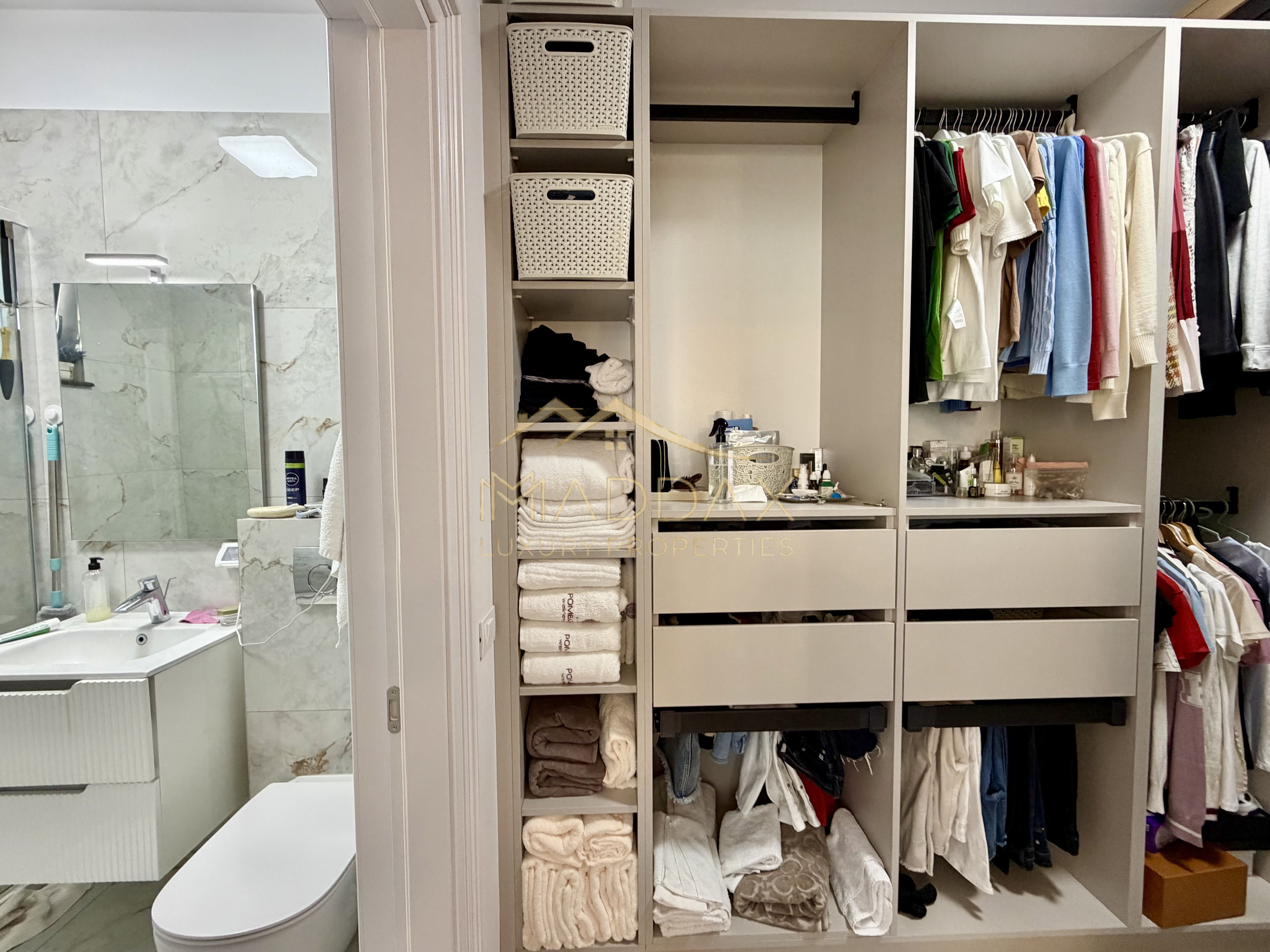 Vil de tip Duplex *P+1E+M* | 176 mp utili | mobilată complet | Chitila — fotografia 41