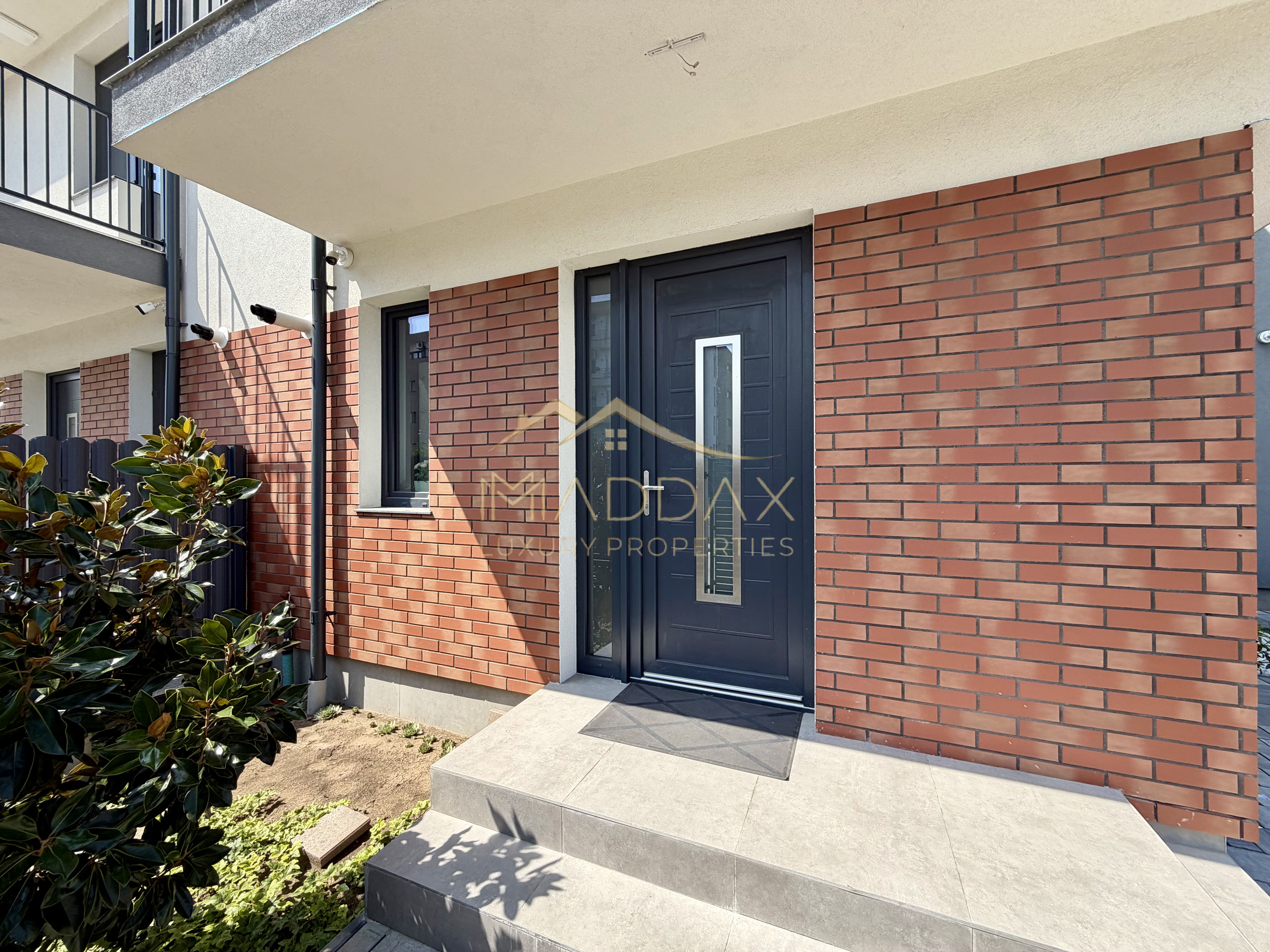 Vil de tip Duplex *P+1E+M* | 176 mp utili | mobilată complet | Chitila — fotografia 5