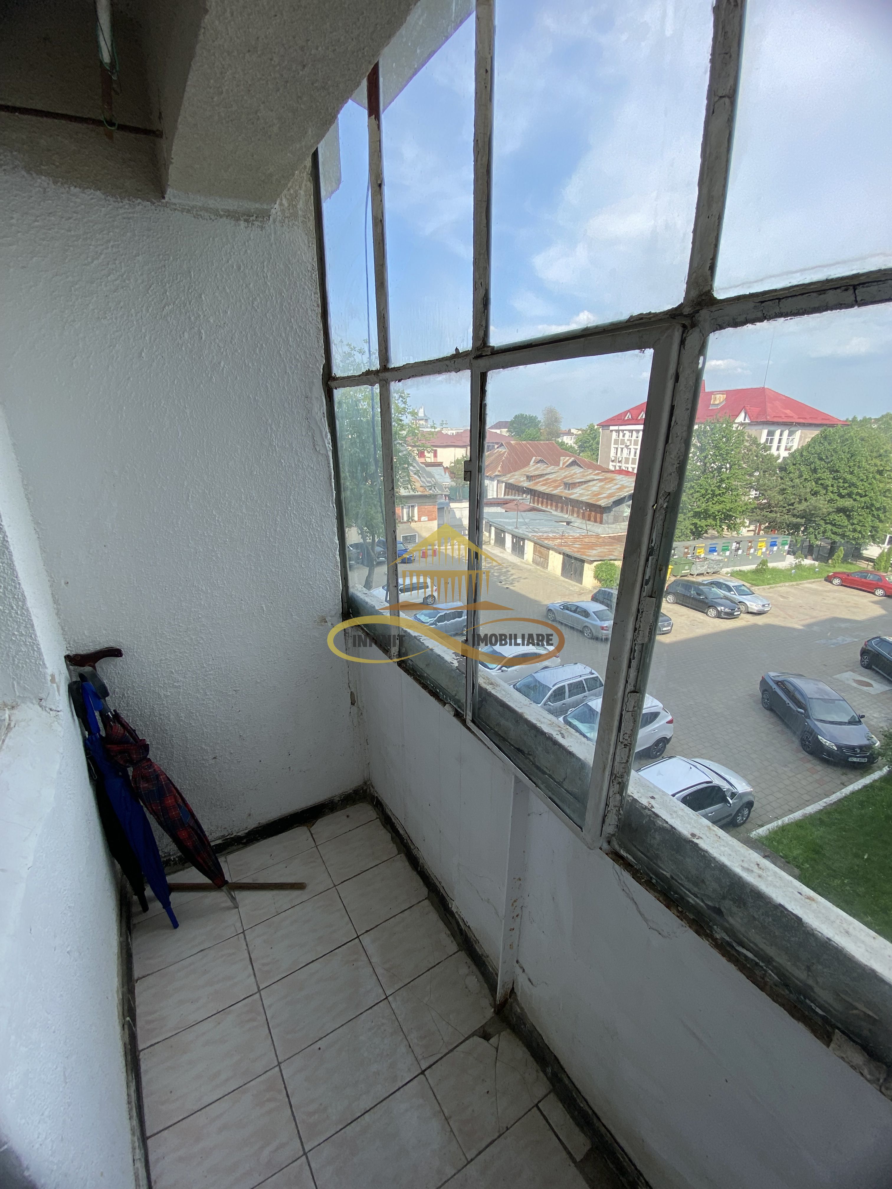 Ap. de vânzare 2 cam. decomandate Moinești-Bacău — fotografia 15
