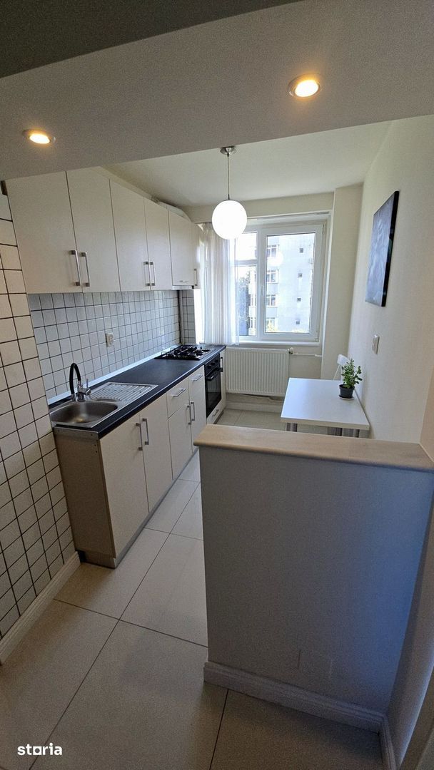 Apartament 3 camere zona Titan - Piata Minis — fotografia 3