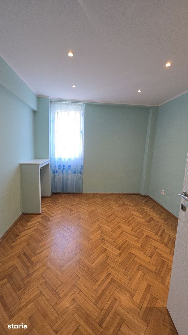 Apartament 3 camere zona Titan - Piata Minis — fotografia 5
