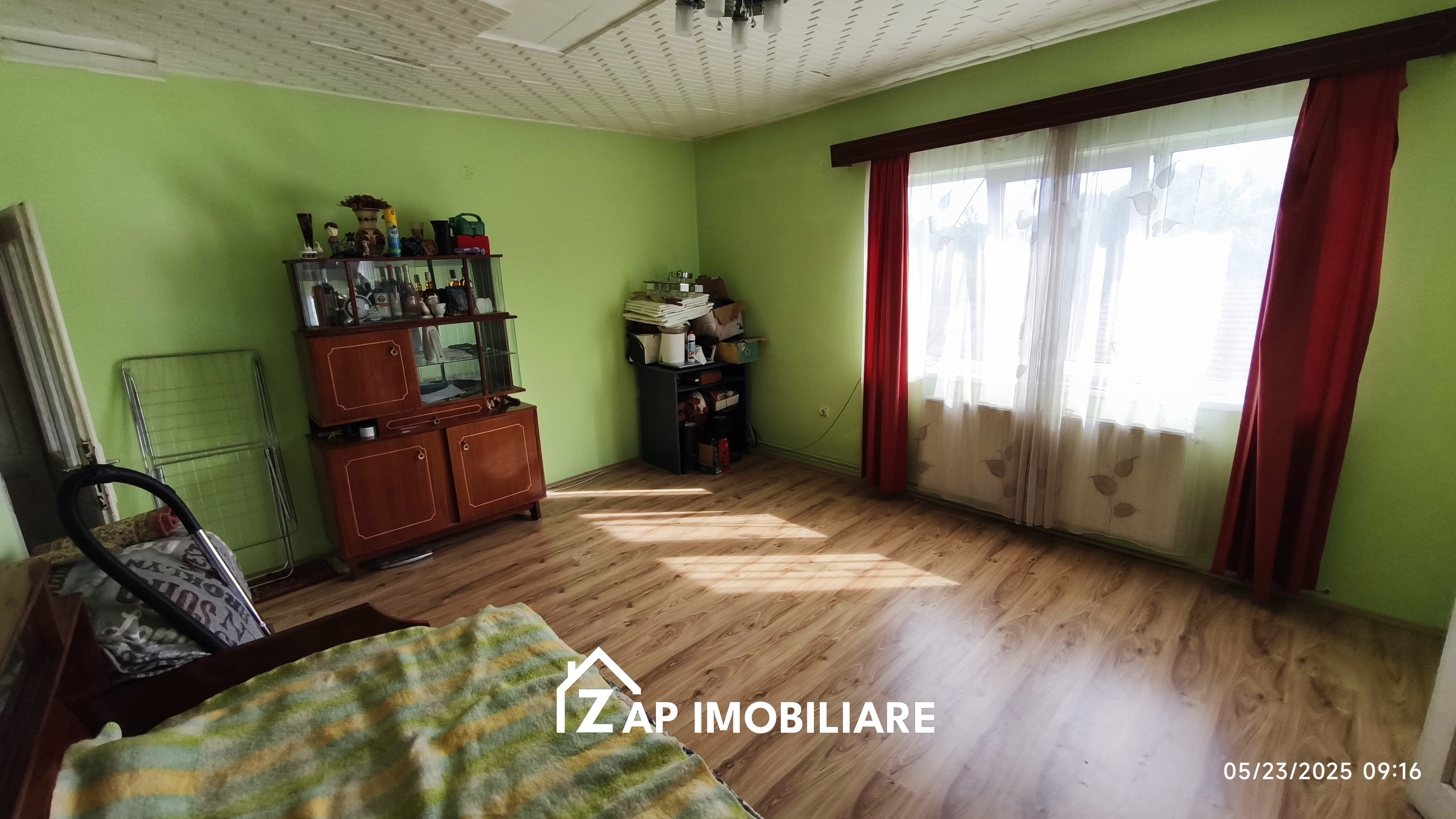 Ap 2 camere 74 mp - cu garaj si curte proprie 300 mp - Budiului