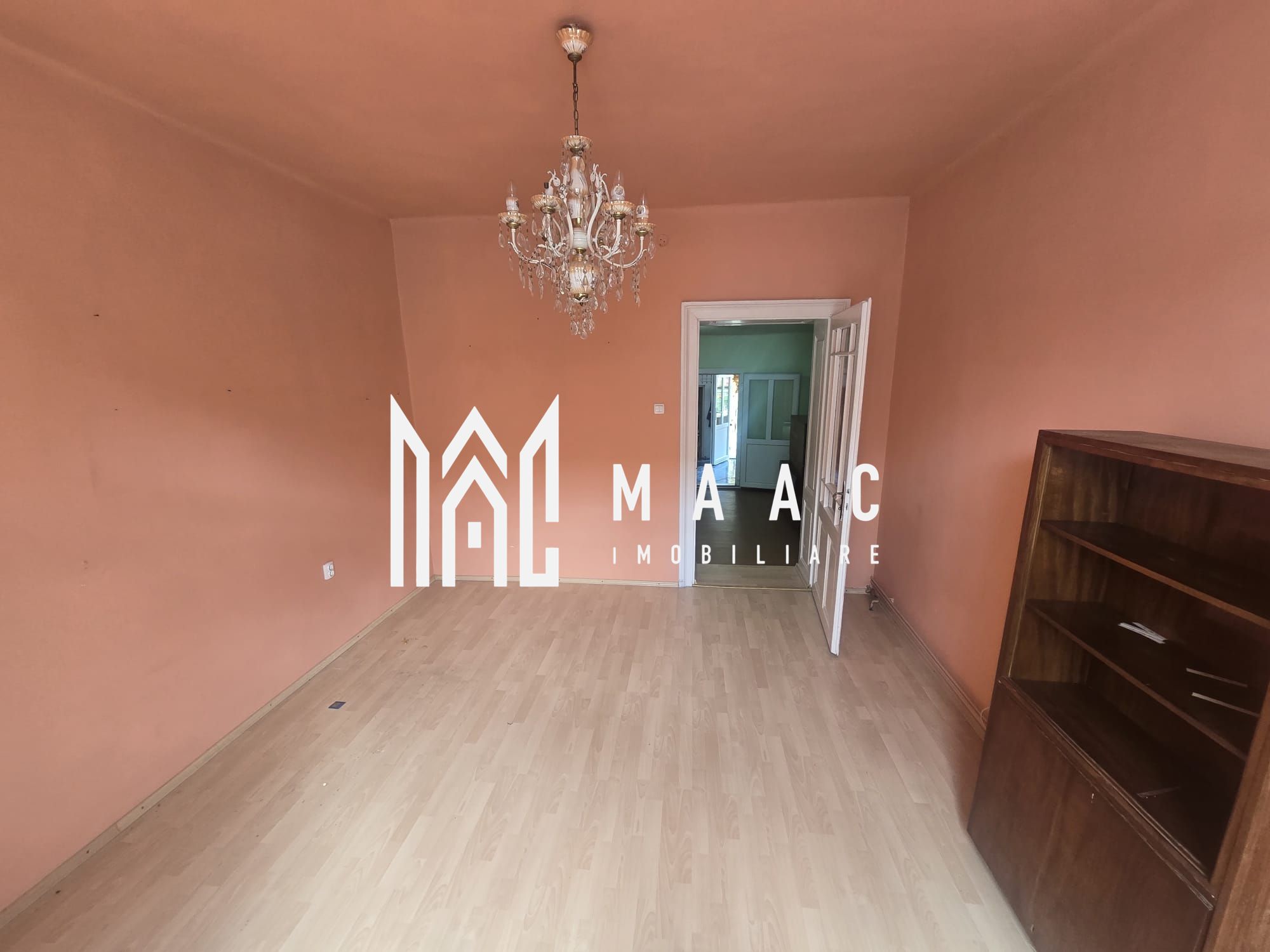 Apartament 2 camere la casa GARAJ Pivnita Zona Garii — fotografia 6
